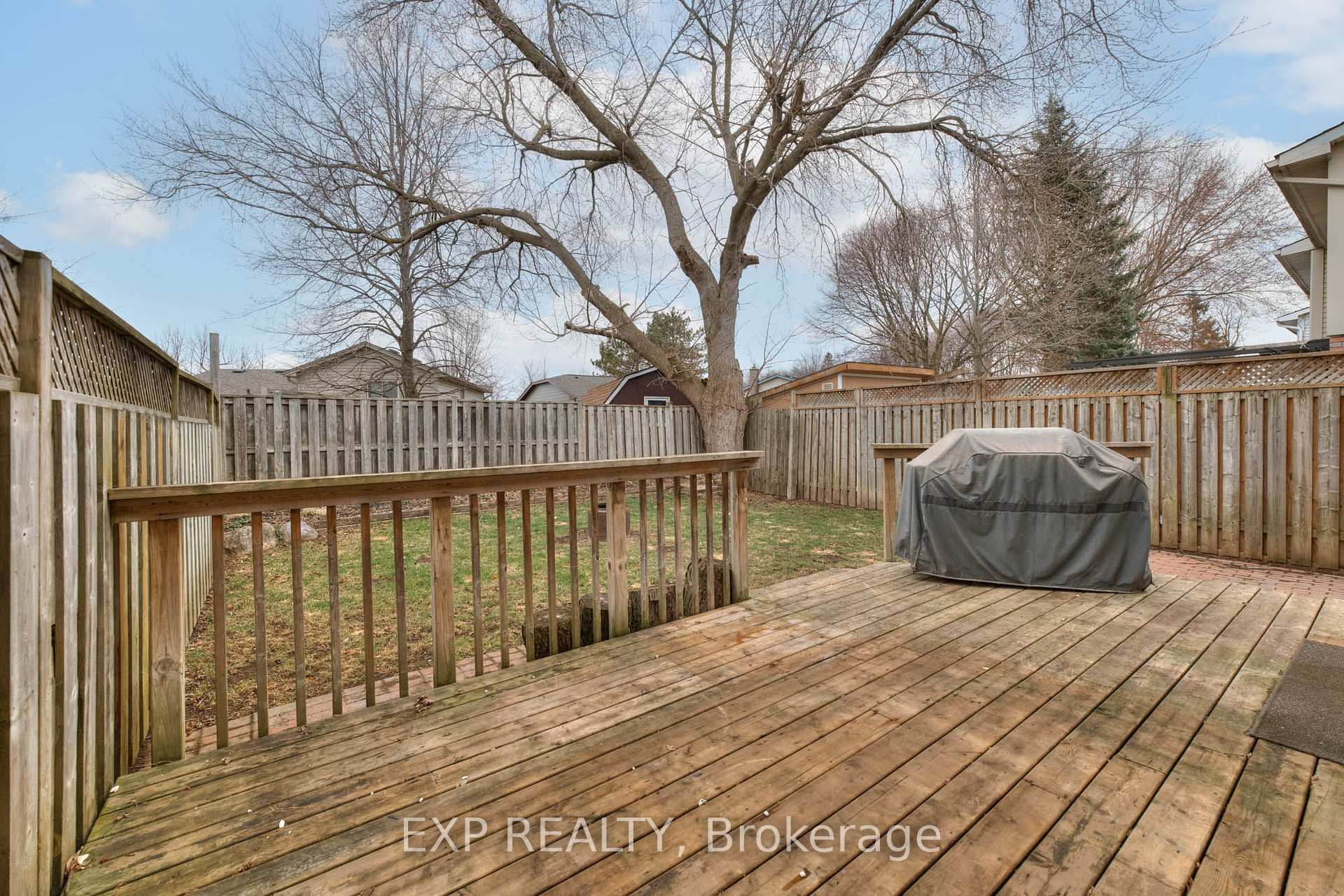Photo 41 of 74 Halifax Drive, Kitchener — HOMEH