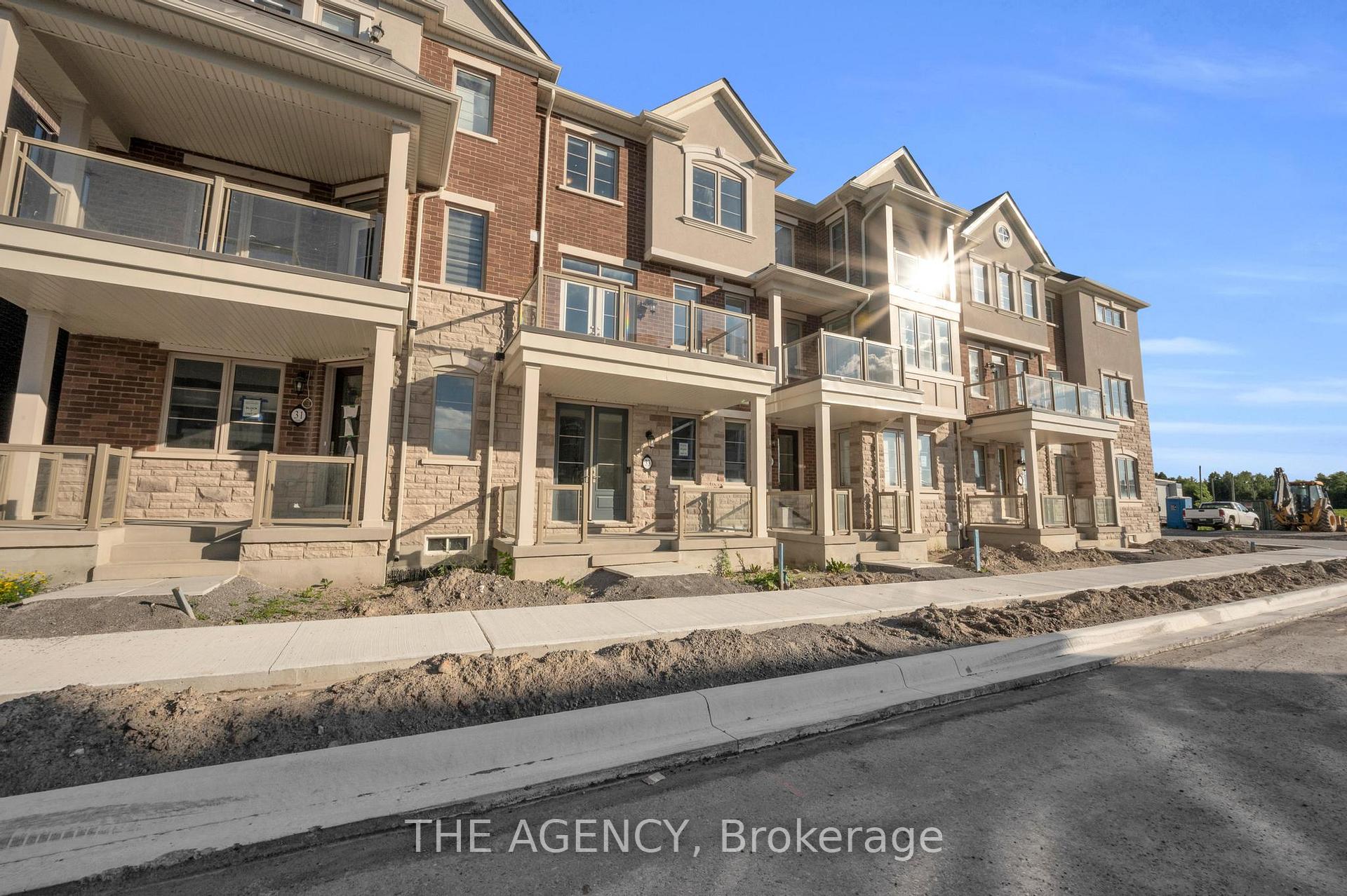 Photo 2 of 33 Bruce Boyd Drive, Markham, Cornell — HOMEH