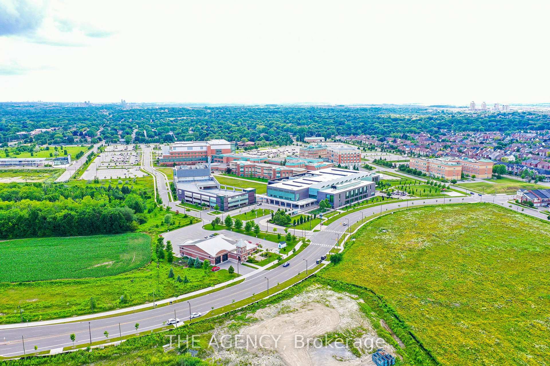 Photo 43 of 33 Bruce Boyd Drive, Markham, Cornell — HOMEH