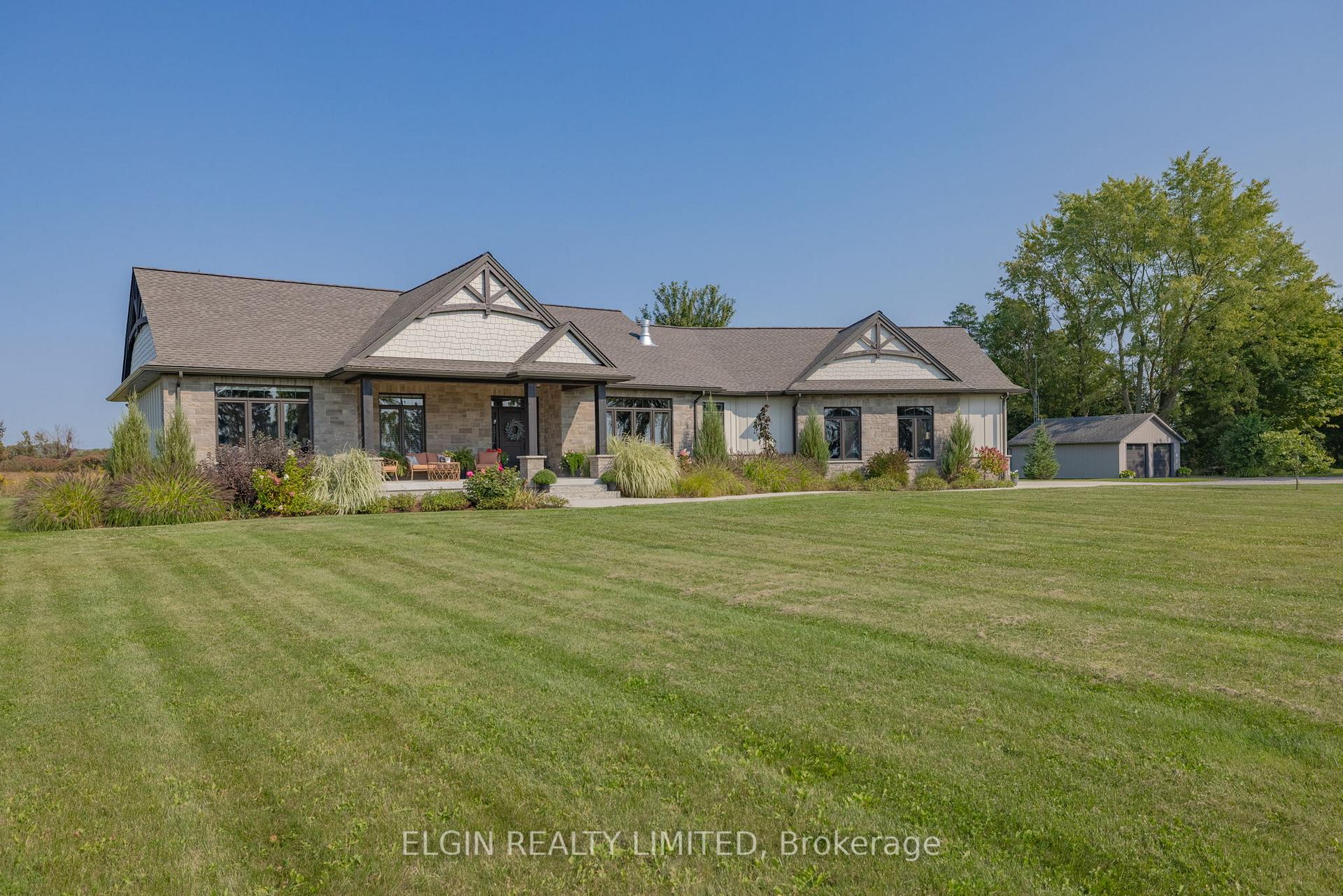 Photo 5 of 3716 Brigham Road, Middlesex Centre, Rural Middlesex Centre — HOMEH