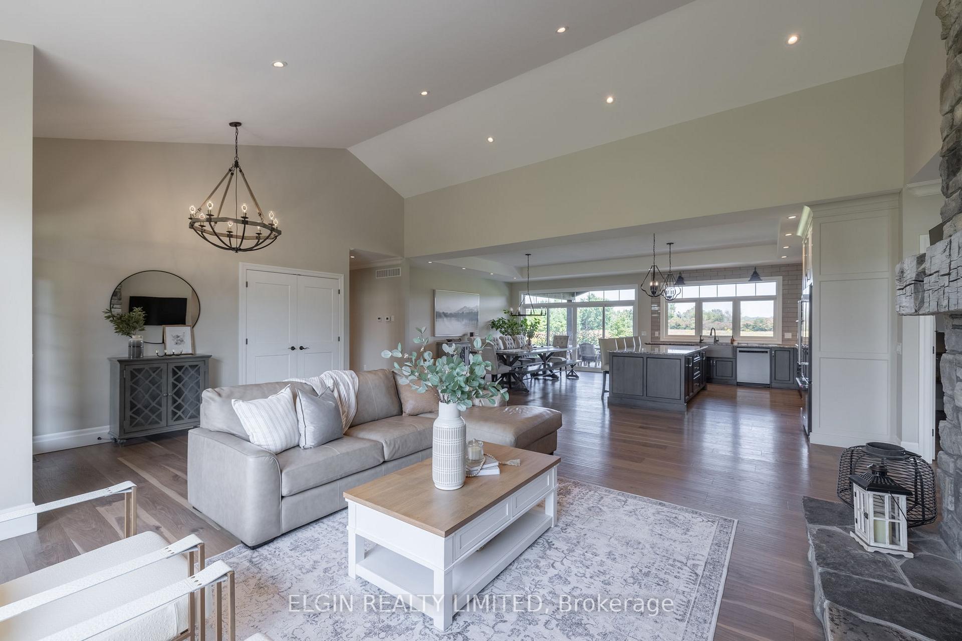 Photo 9 of 3716 Brigham Road, Middlesex Centre, Rural Middlesex Centre — HOMEH