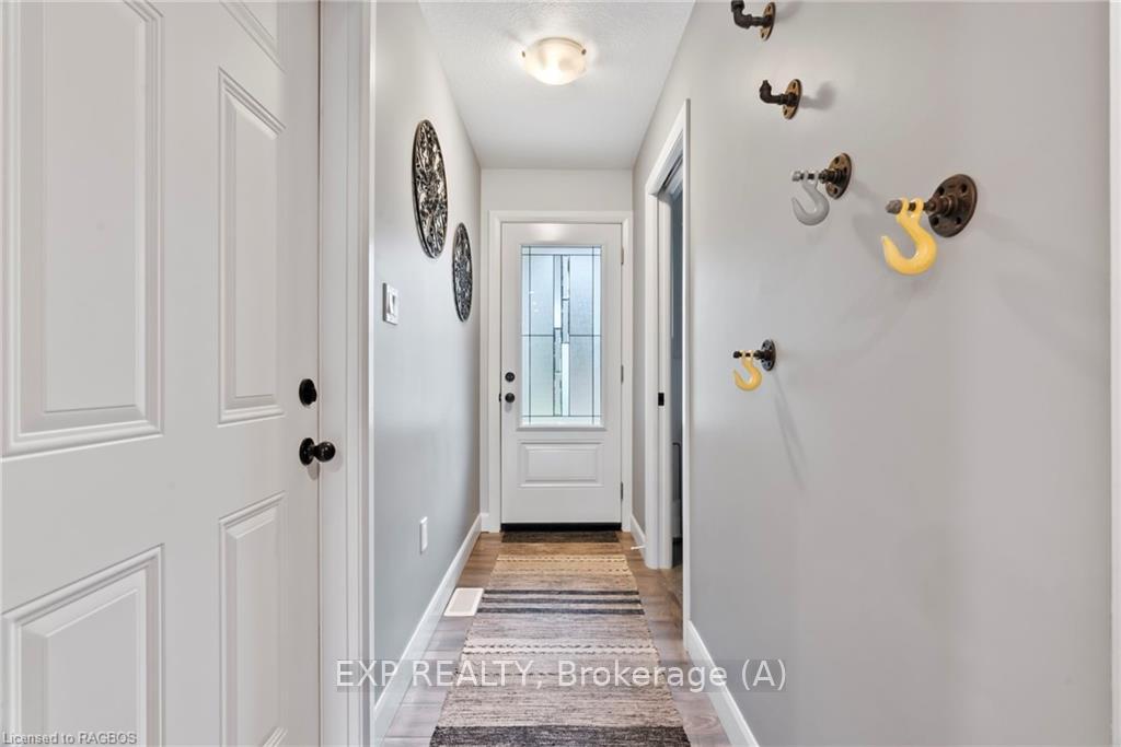 Photo 5 of 548 Derby Street, Minto — HOMEH