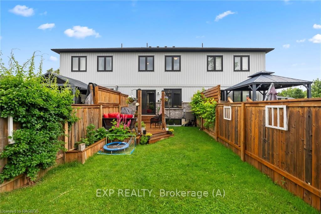 Photo 18 of 548 Derby Street, Minto — HOMEH