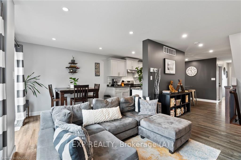 Photo 22 of 548 Derby Street, Minto — HOMEH