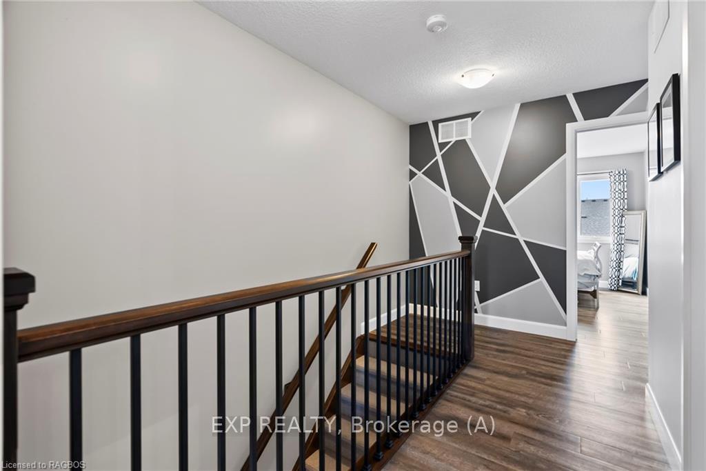 Photo 24 of 548 Derby Street, Minto — HOMEH
