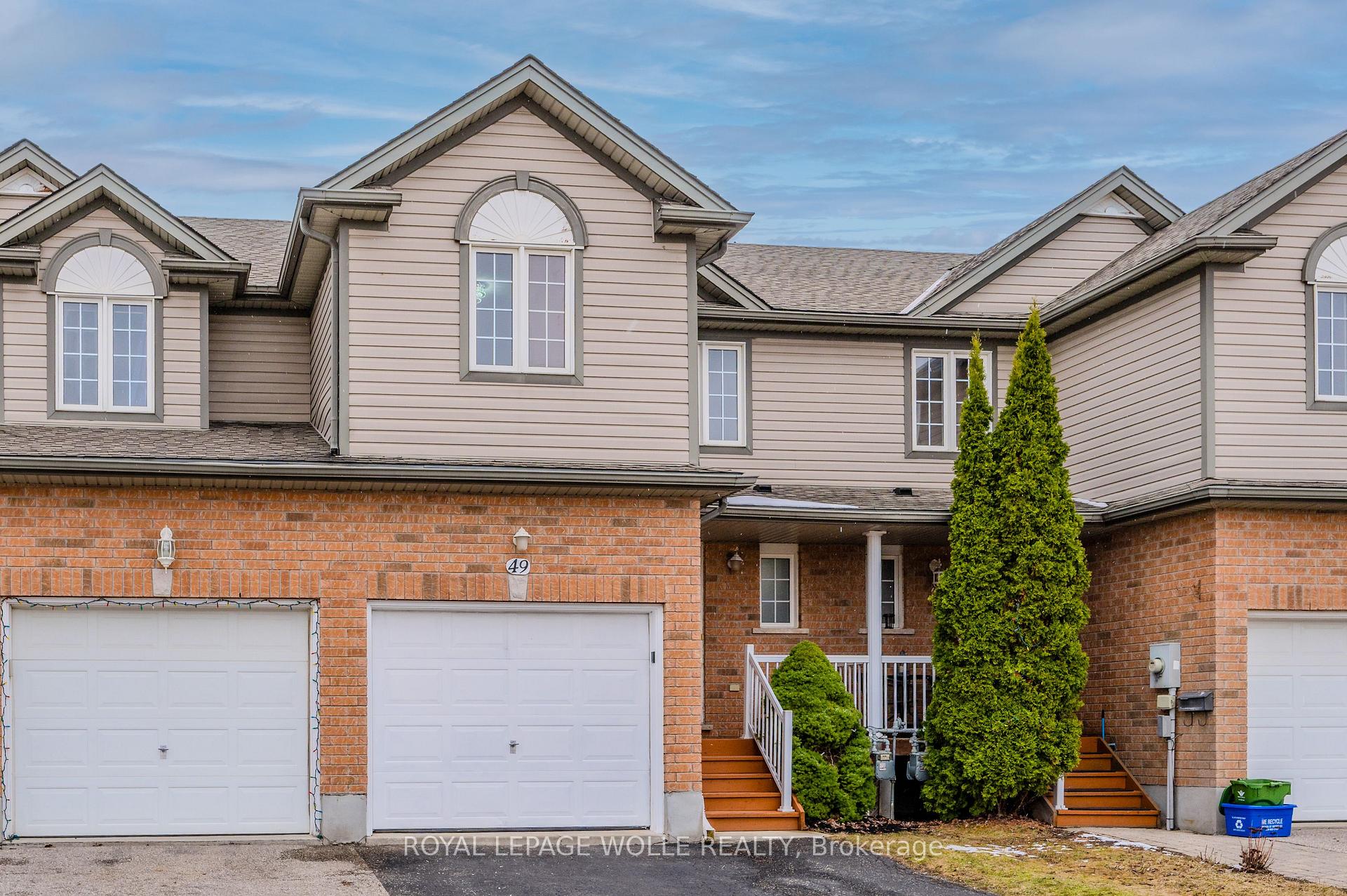 Photo 3 of 49 Prosperity Drive, Kitchener — HOMEH