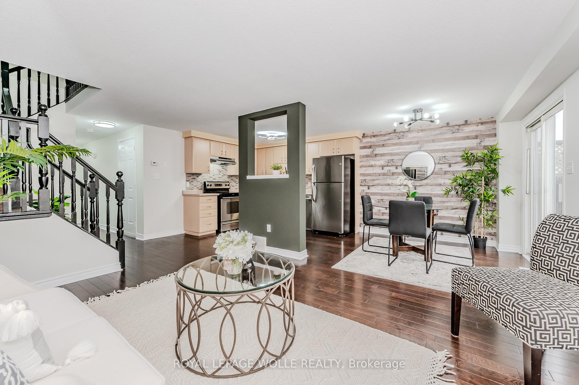 Photo 9 of 49 Prosperity Drive, Kitchener — HOMEH