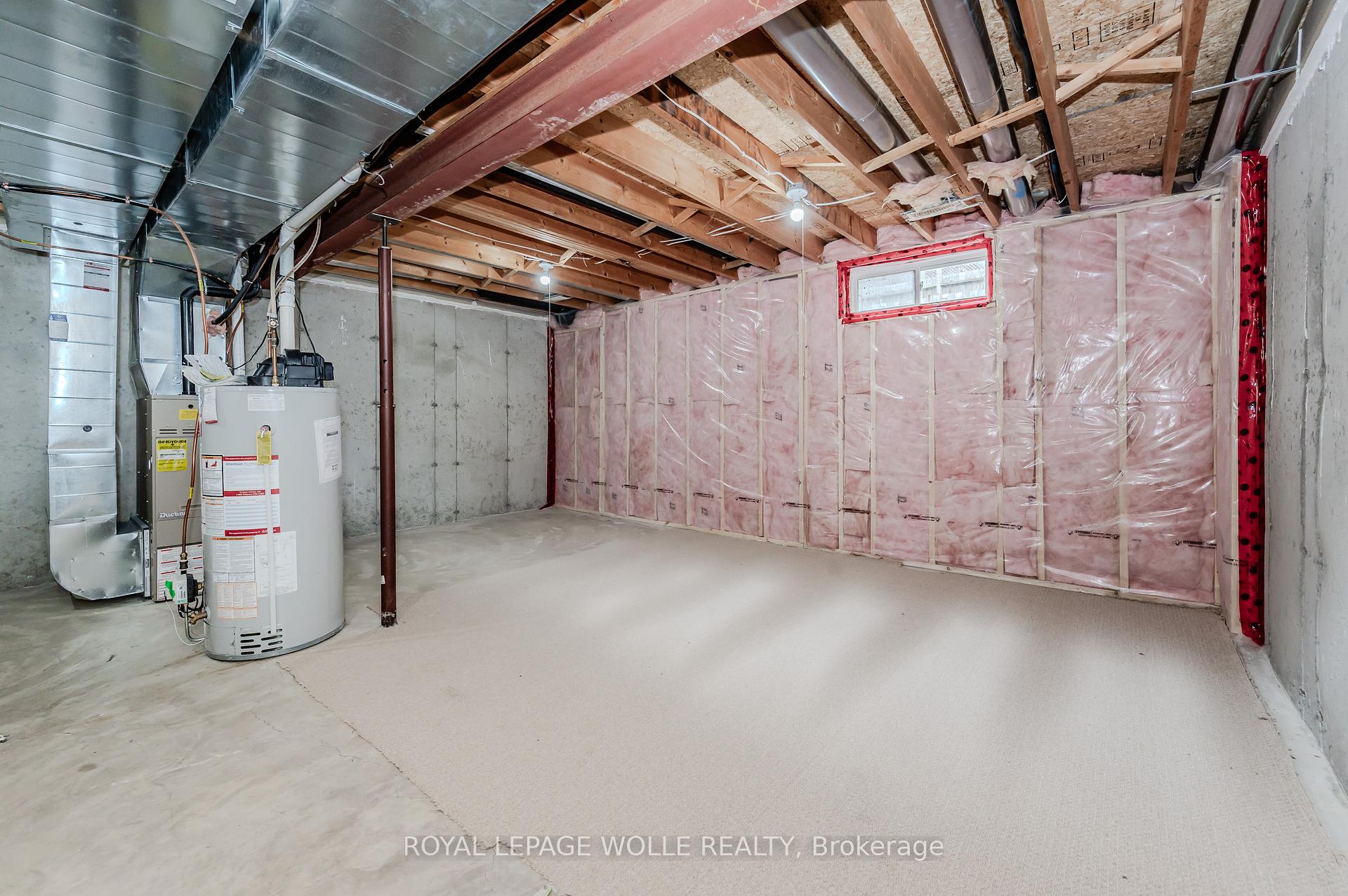 Photo 24 of 49 Prosperity Drive, Kitchener — HOMEH