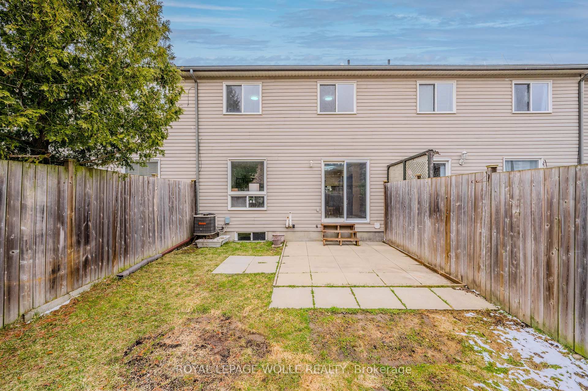 Photo 31 of 49 Prosperity Drive, Kitchener — HOMEH