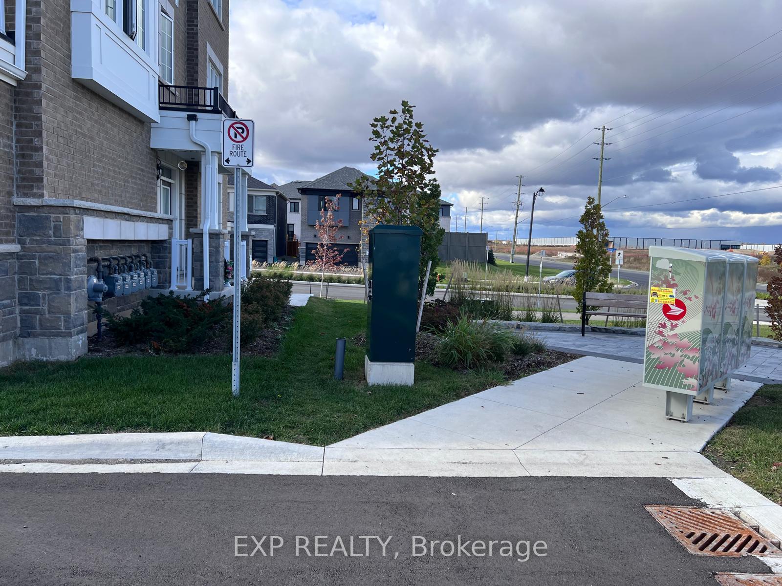 Photo 3 of Unit 18, 1317 Leriche Way, Milton, Bowes — HOMEH