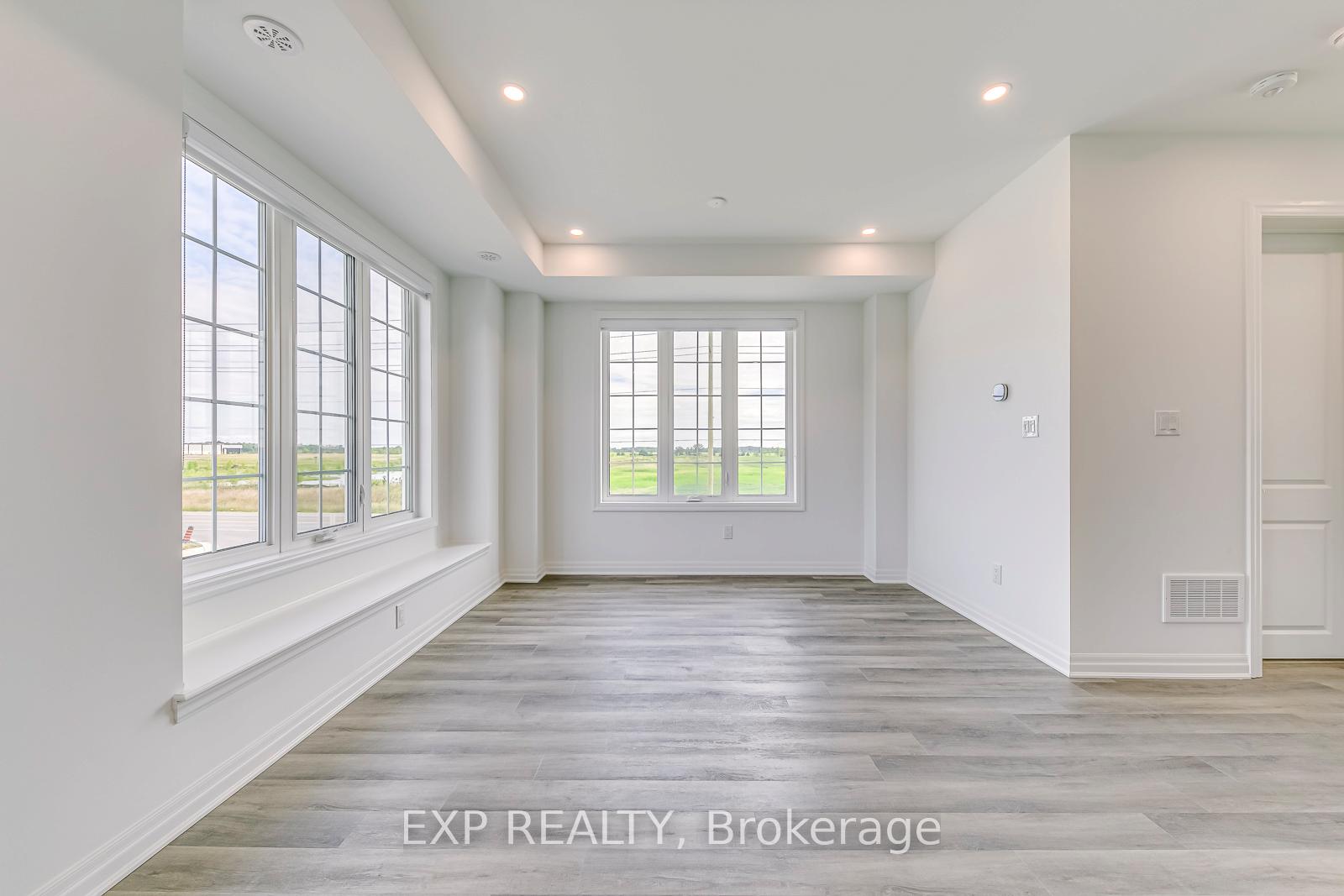 Photo 12 of Unit 18, 1317 Leriche Way, Milton, Bowes — HOMEH