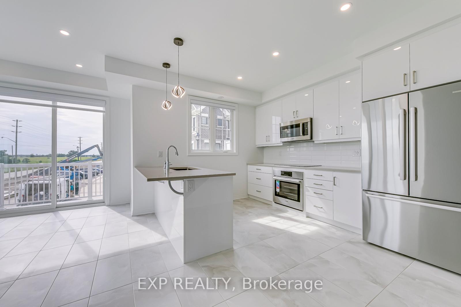 Photo 14 of Unit 18, 1317 Leriche Way, Milton, Bowes — HOMEH