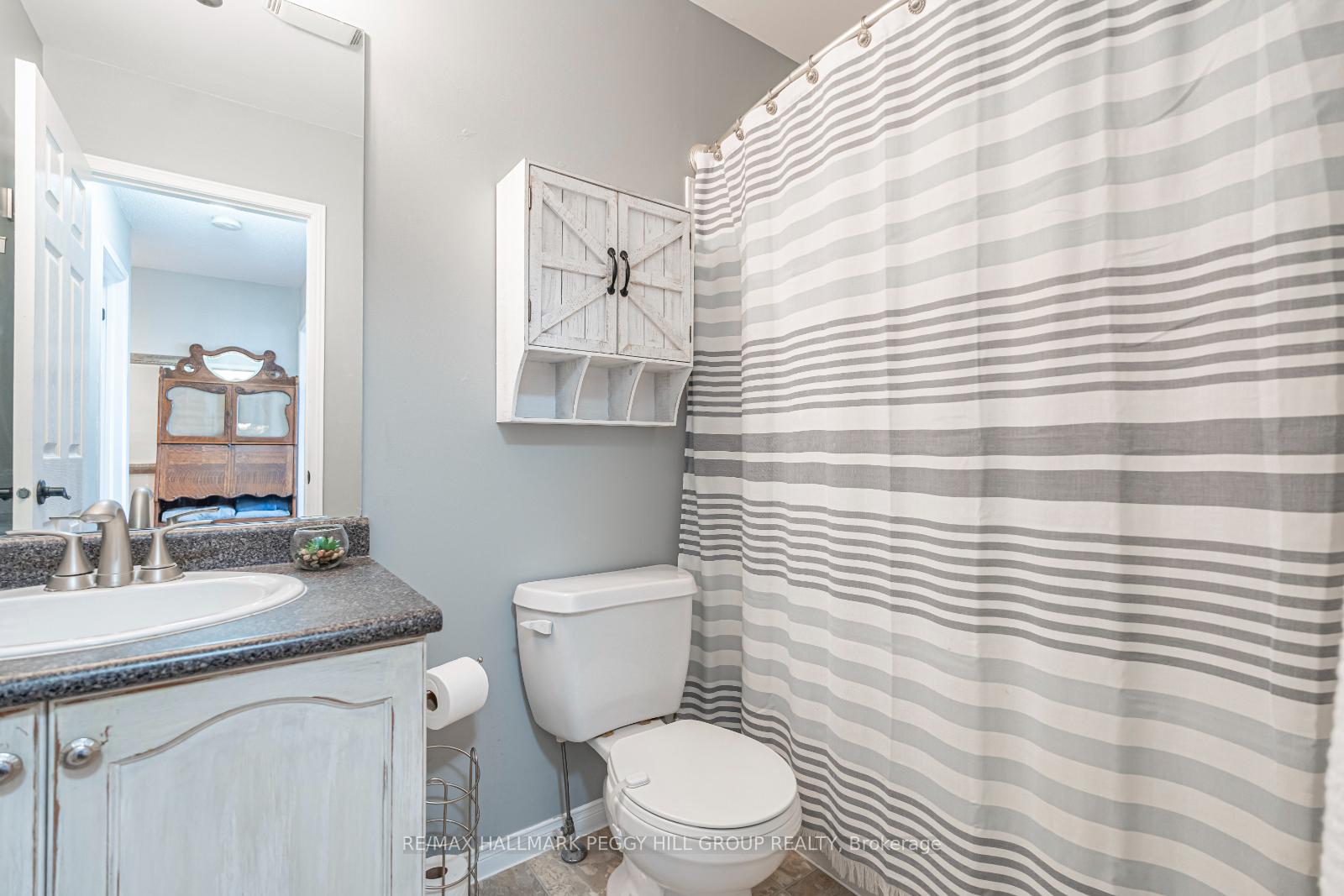 Photo 10 of 163 Southwinds Crescent, Midland — HOMEH