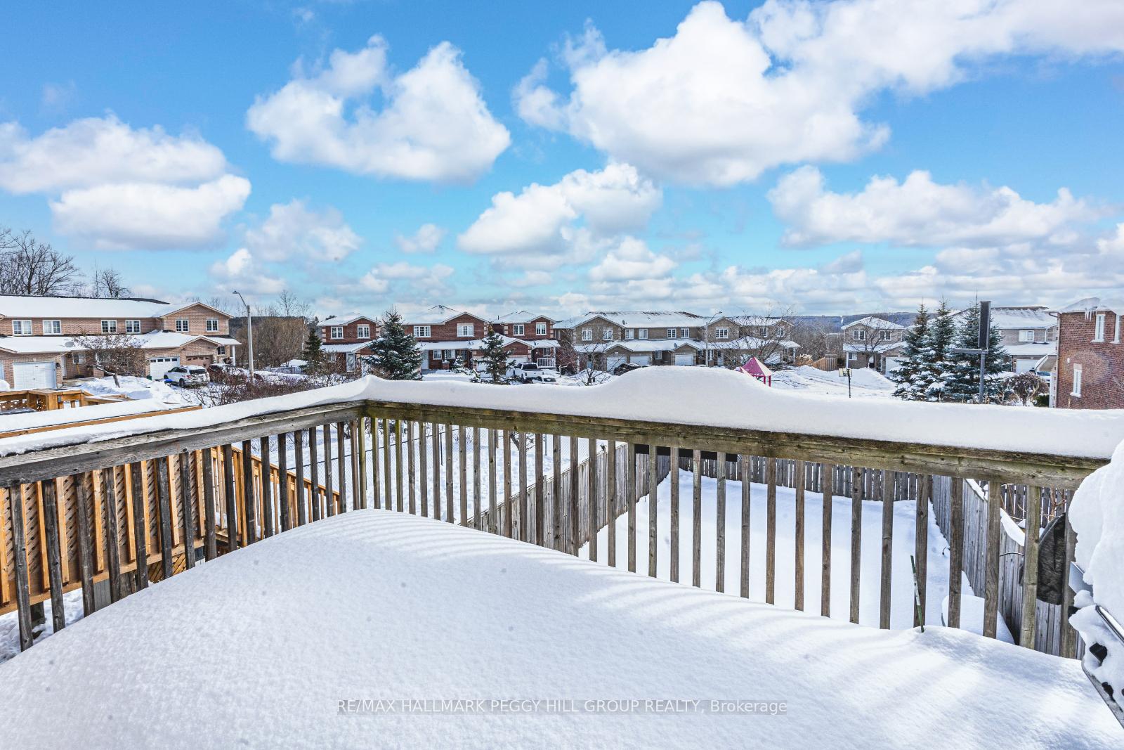 Photo 13 of 163 Southwinds Crescent, Midland — HOMEH