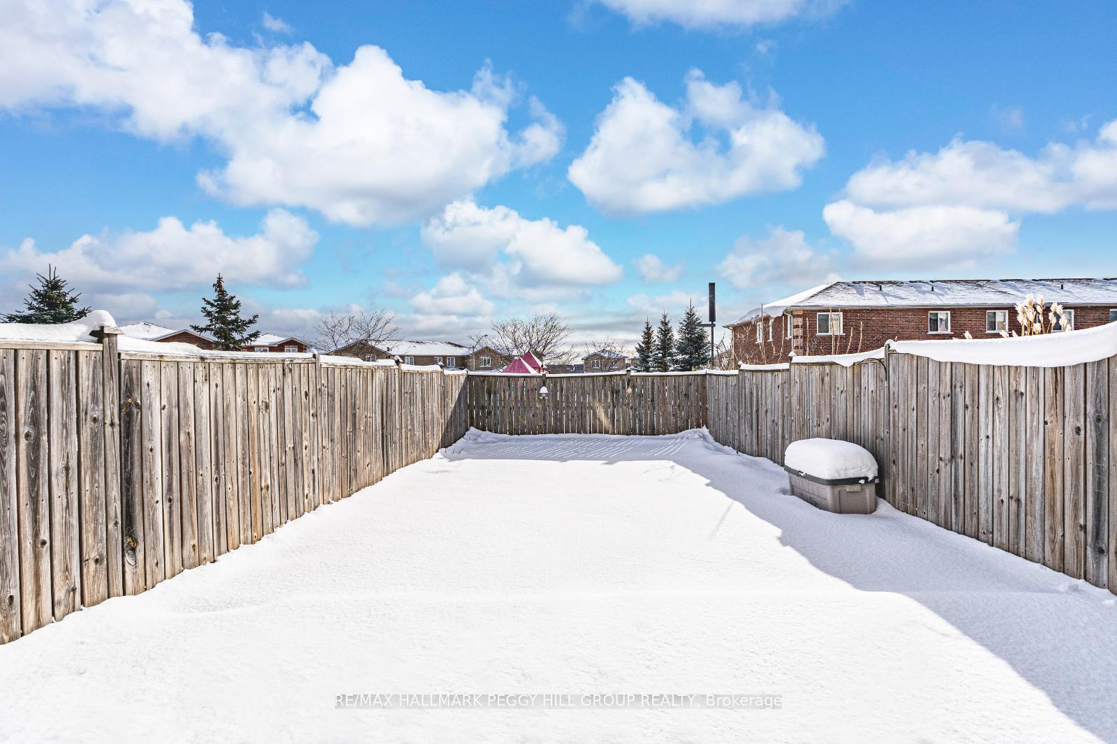 Photo 15 of 163 Southwinds Crescent, Midland — HOMEH