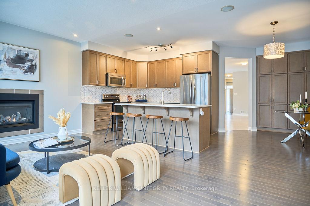 Photo 13 of 602 Moorpark Avenue, Ottawa, Kanata - Emerald Meadows/Trailwest — HOMEH