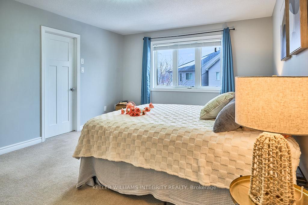 Photo 16 of 602 Moorpark Avenue, Ottawa, Kanata - Emerald Meadows/Trailwest — HOMEH