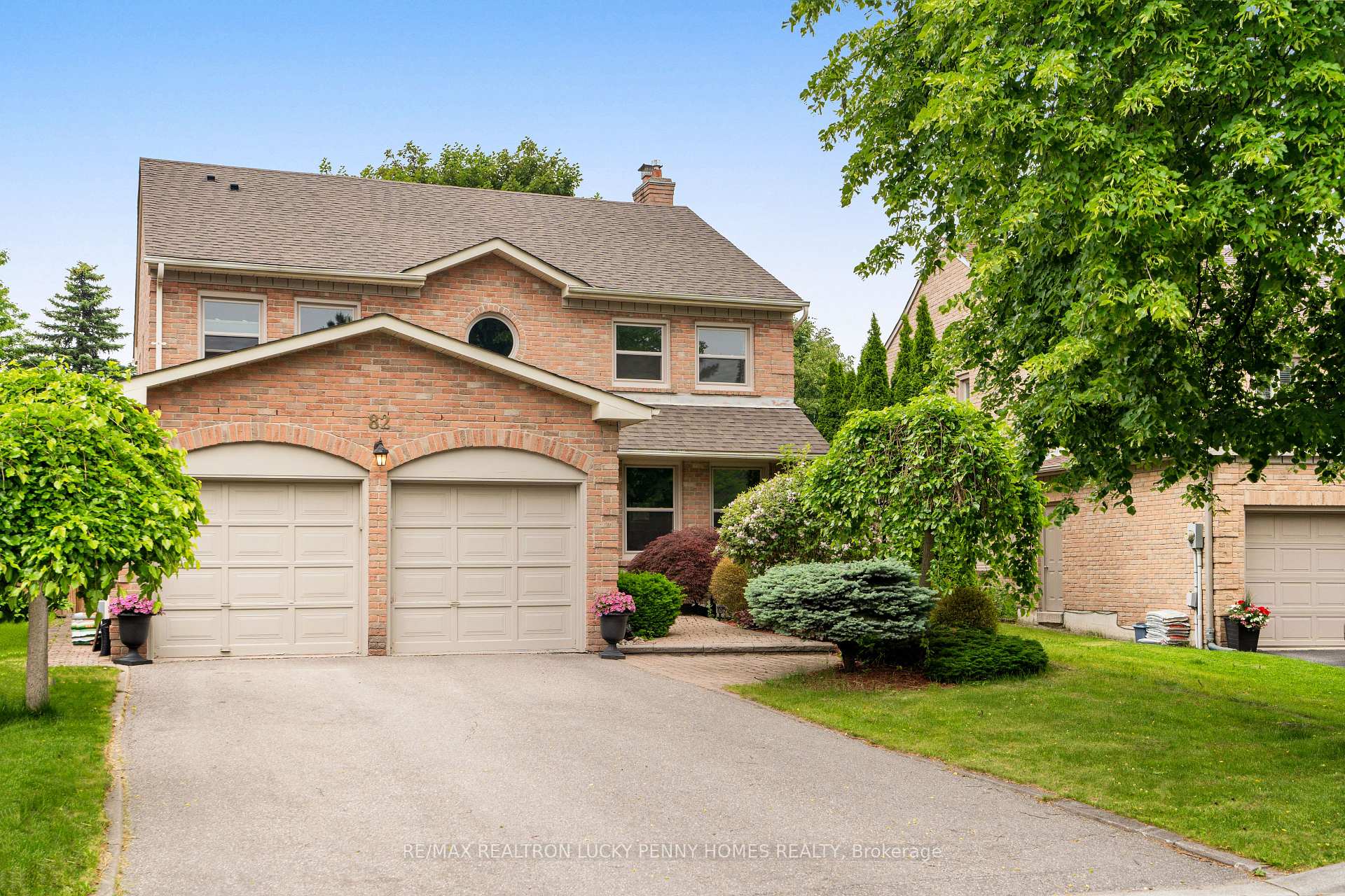 Front of 82 Ferndell Circle
