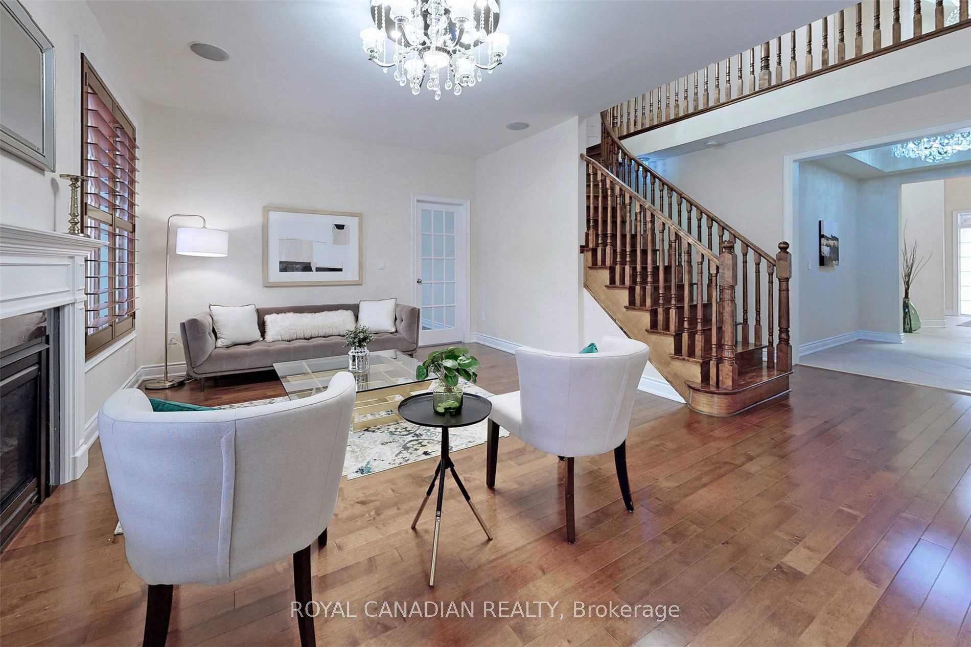 Photo 5 of 4 Thimbleweed Street, Markham, Wismer — HOMEH