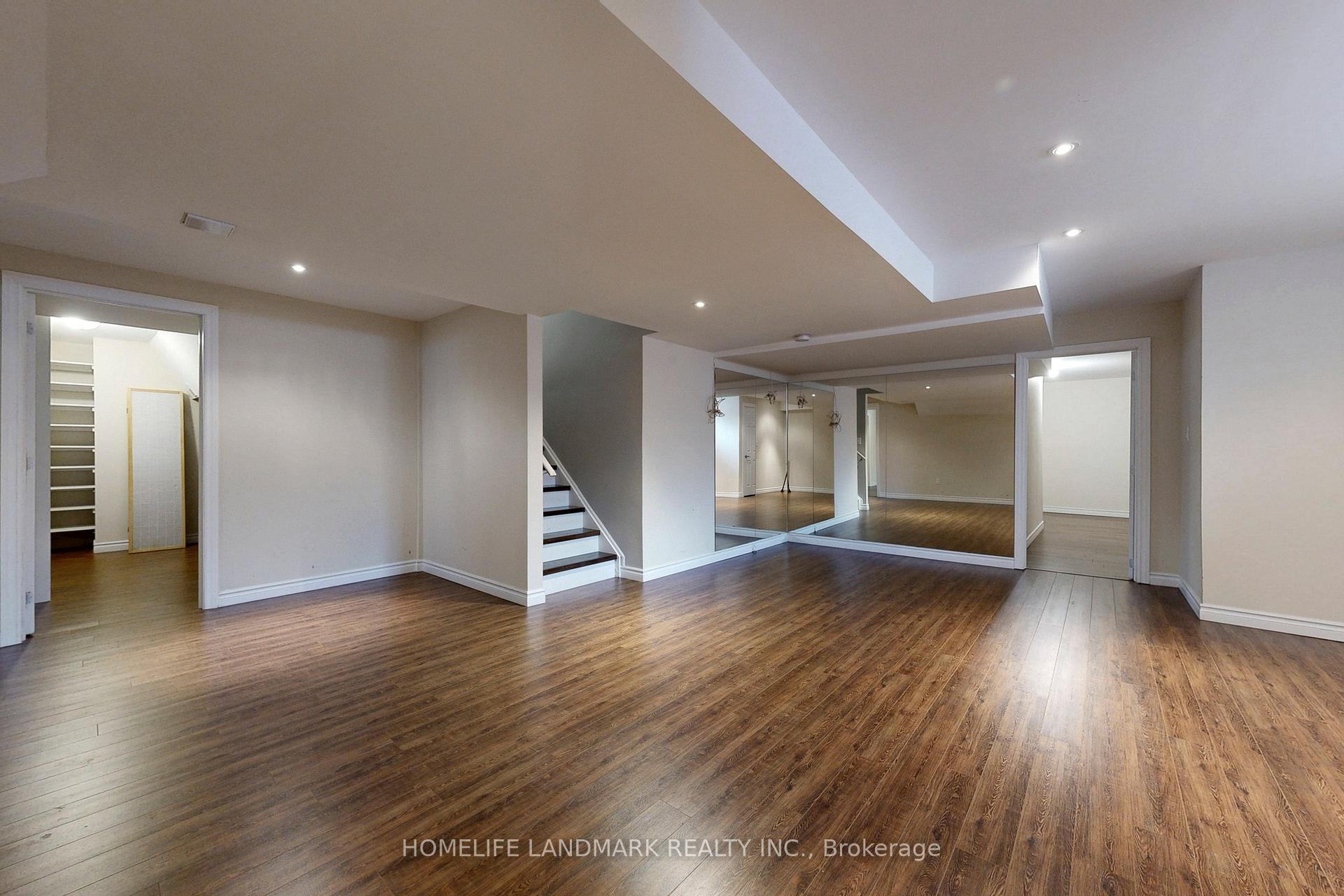 Photo 36 of 56 William Bartlett Drive, Markham, Berczy — HOMEH