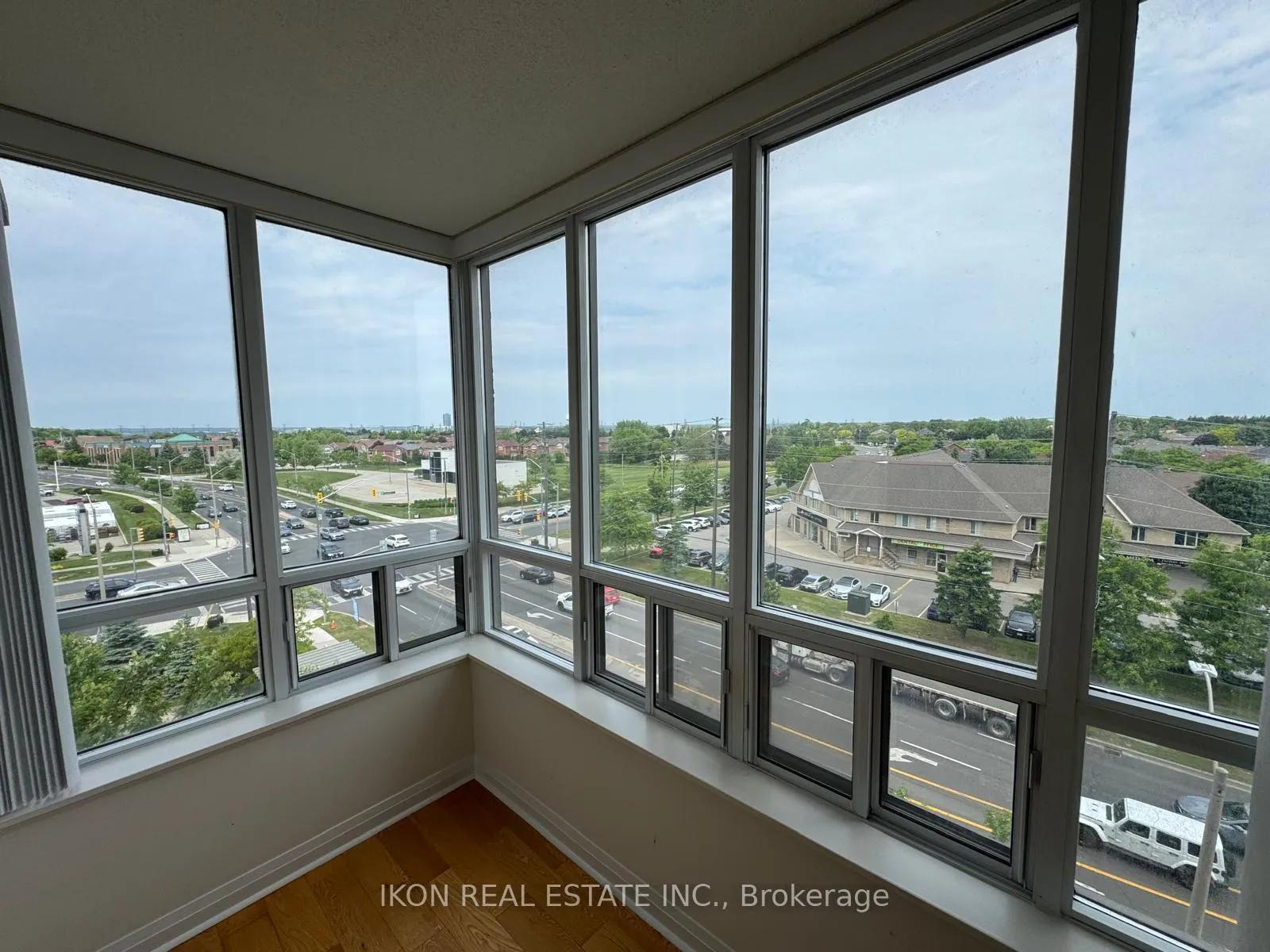 Photo 7 of Unit 701, 7373 Kennedy Road, Markham, Milliken Mills East — HOMEH