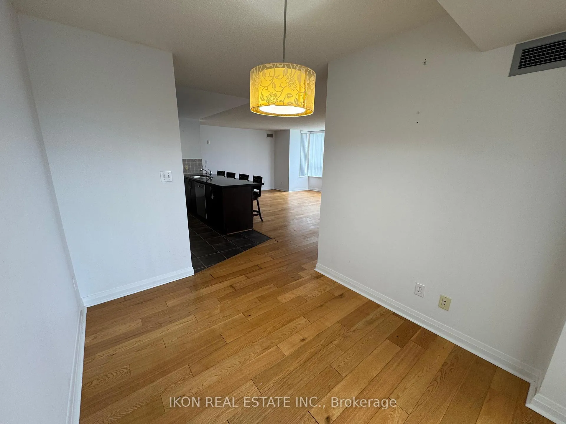 Photo 8 of Unit 701, 7373 Kennedy Road, Markham, Milliken Mills East — HOMEH