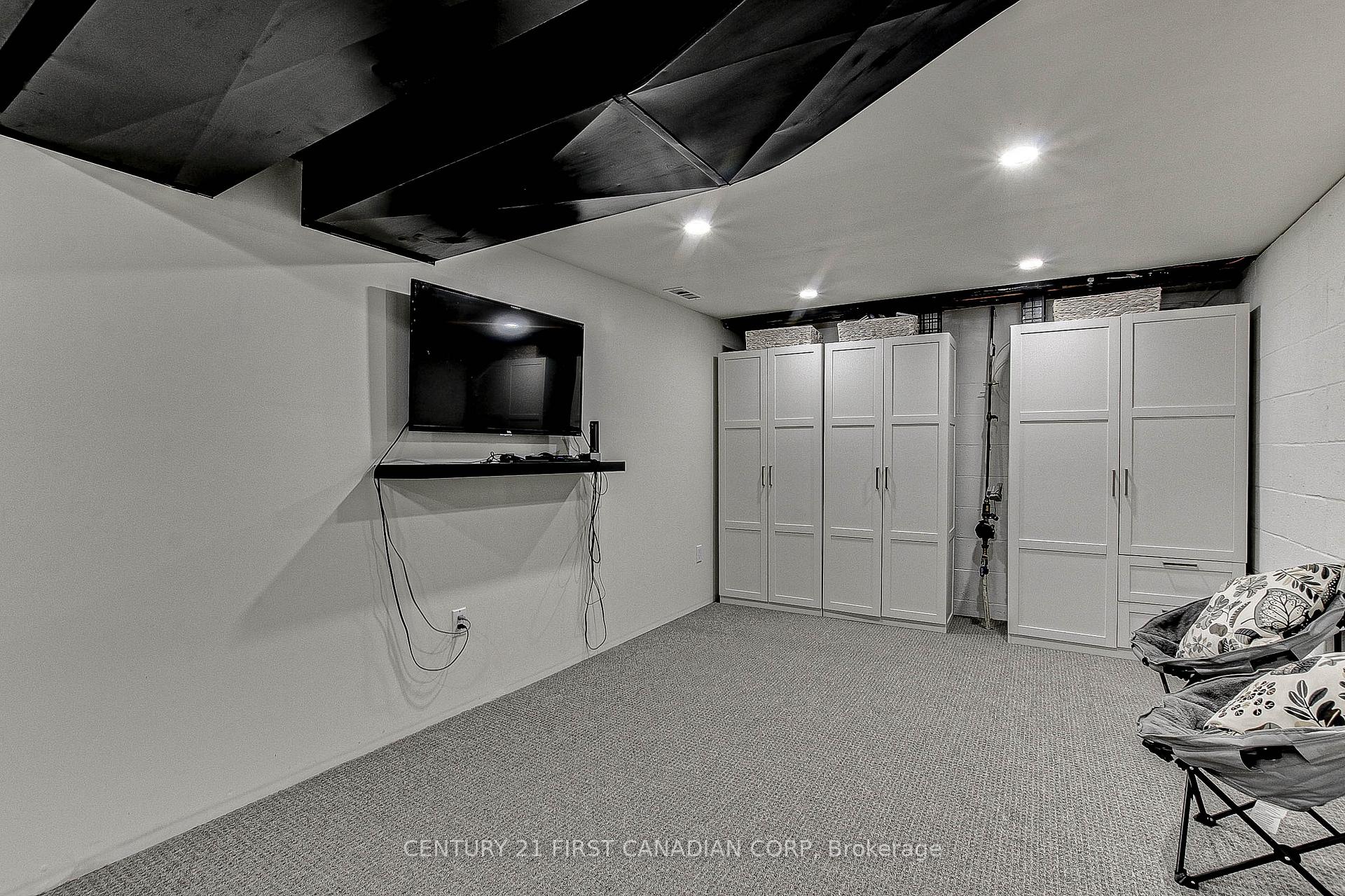 Photo 30 of 125 Union Avenue, Middlesex Centre, Komoka — HOMEH