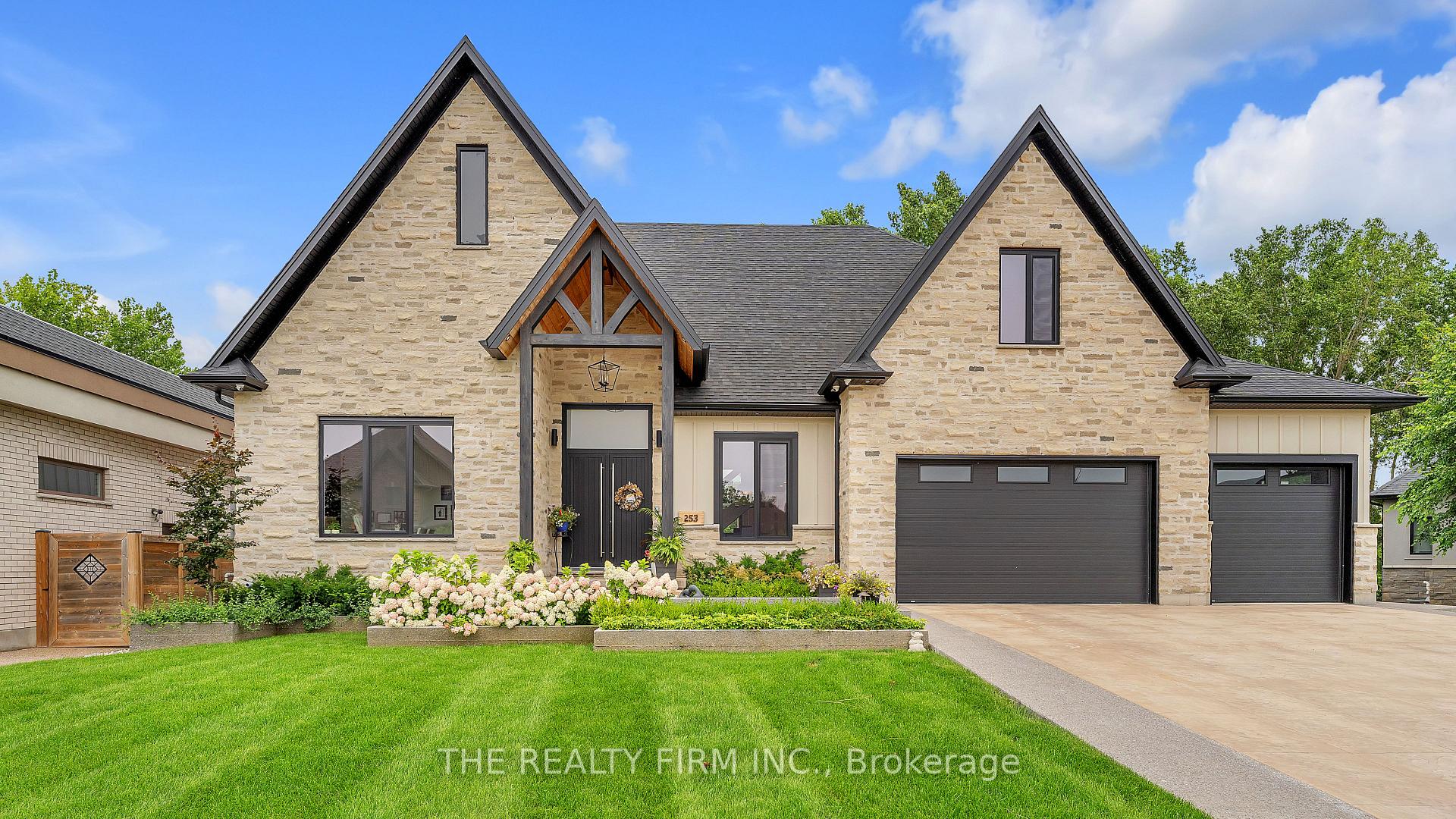 Front of Unit 253, 9861 Glendon Drive