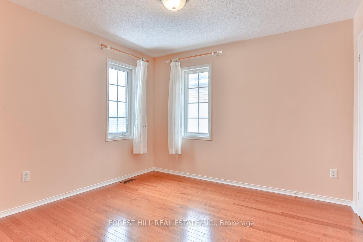 Photo 17 of 13 Wiltshire Drive, Markham, Berczy — HOMEH