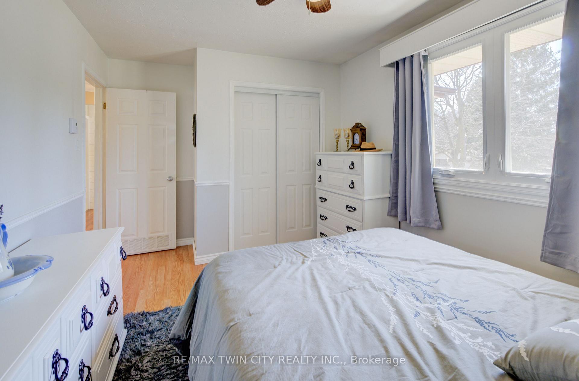 Photo 14 of 40 Sabrina Crescent, Kitchener — HOMEH