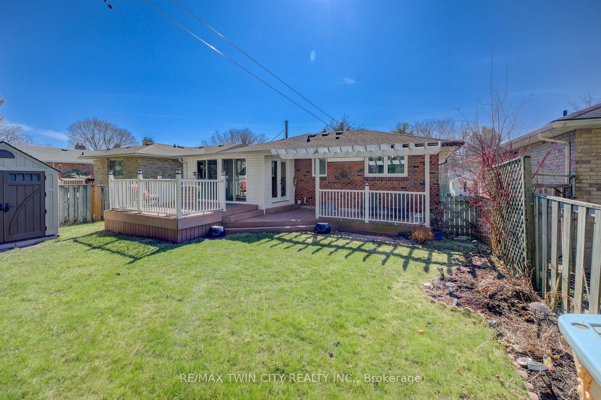 Photo 29 of 40 Sabrina Crescent, Kitchener — HOMEH
