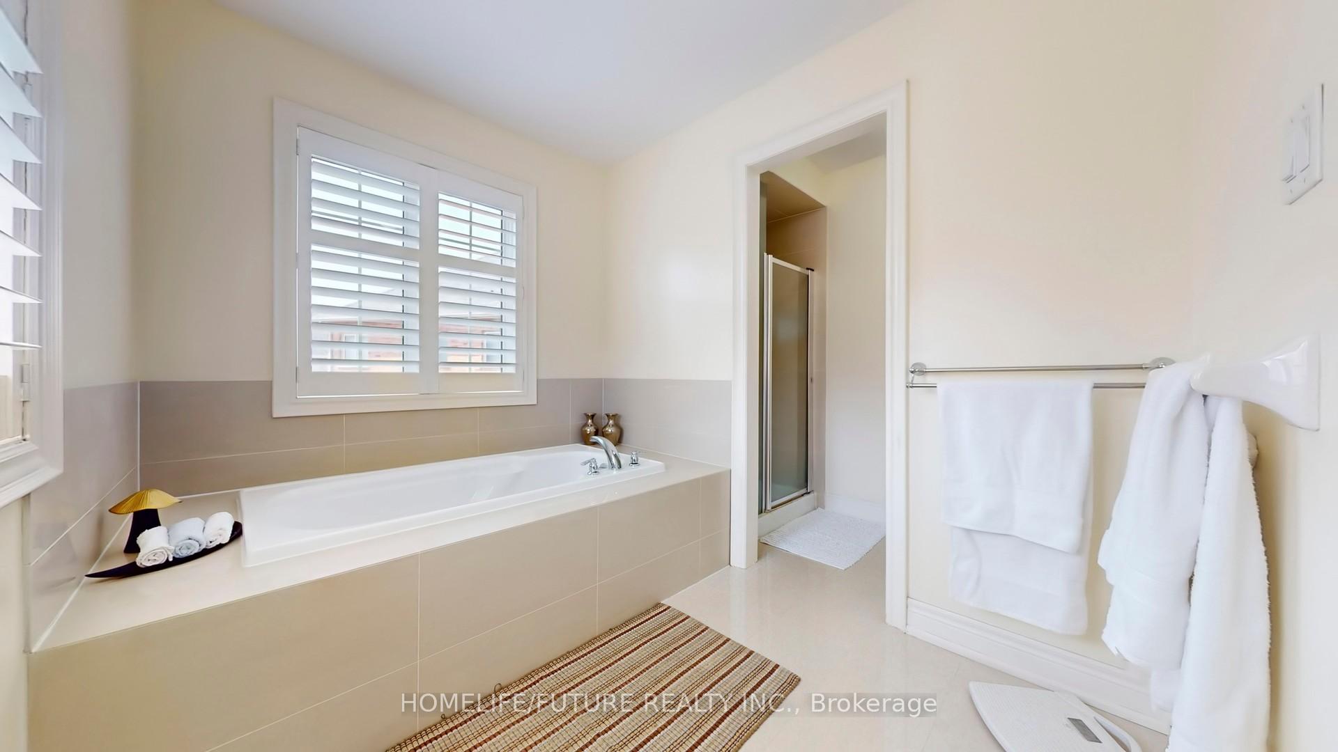 Photo 24 of 9 Beebe Crescent, Markham, Wismer — HOMEH