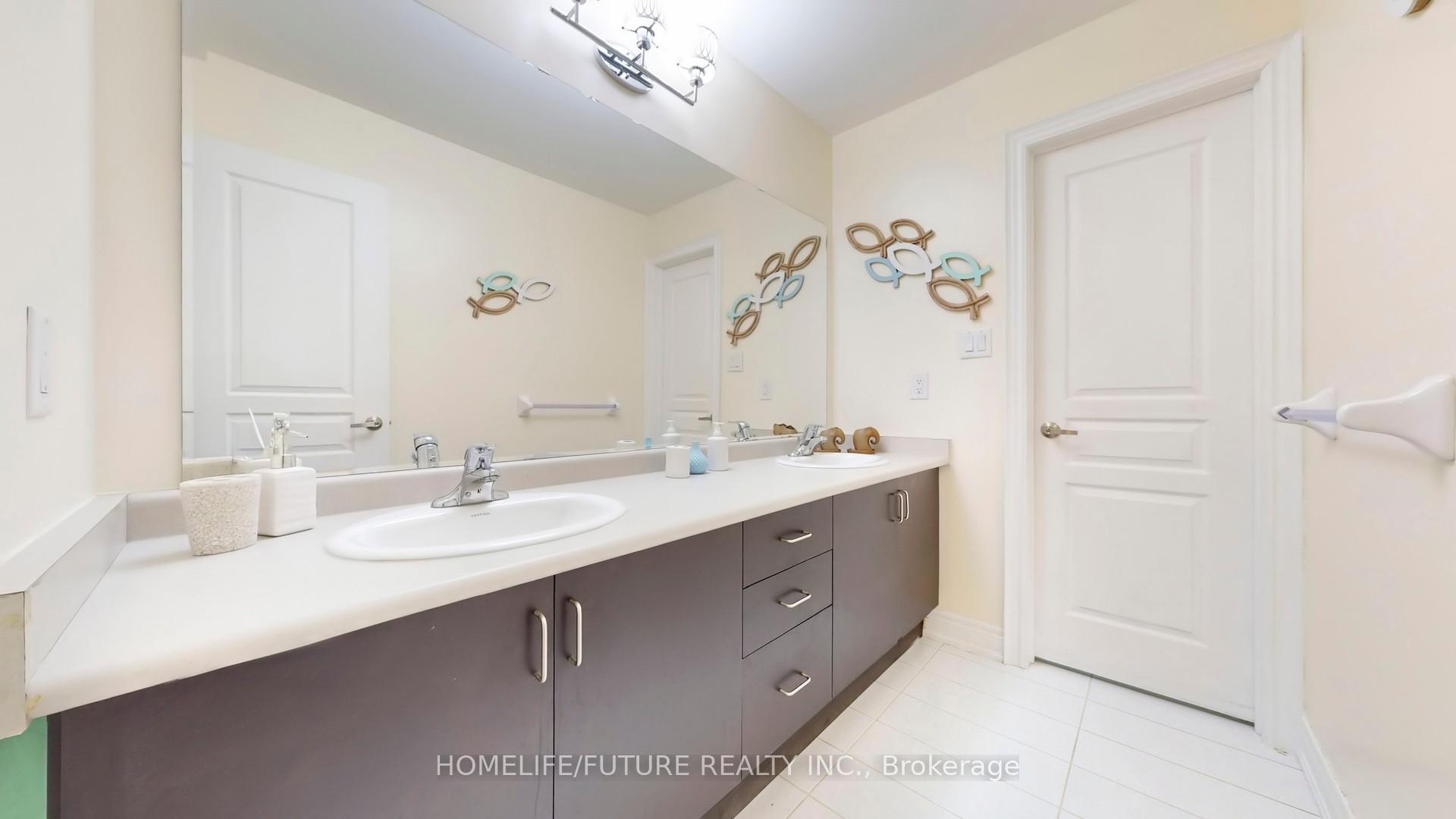 Photo 33 of 9 Beebe Crescent, Markham, Wismer — HOMEH
