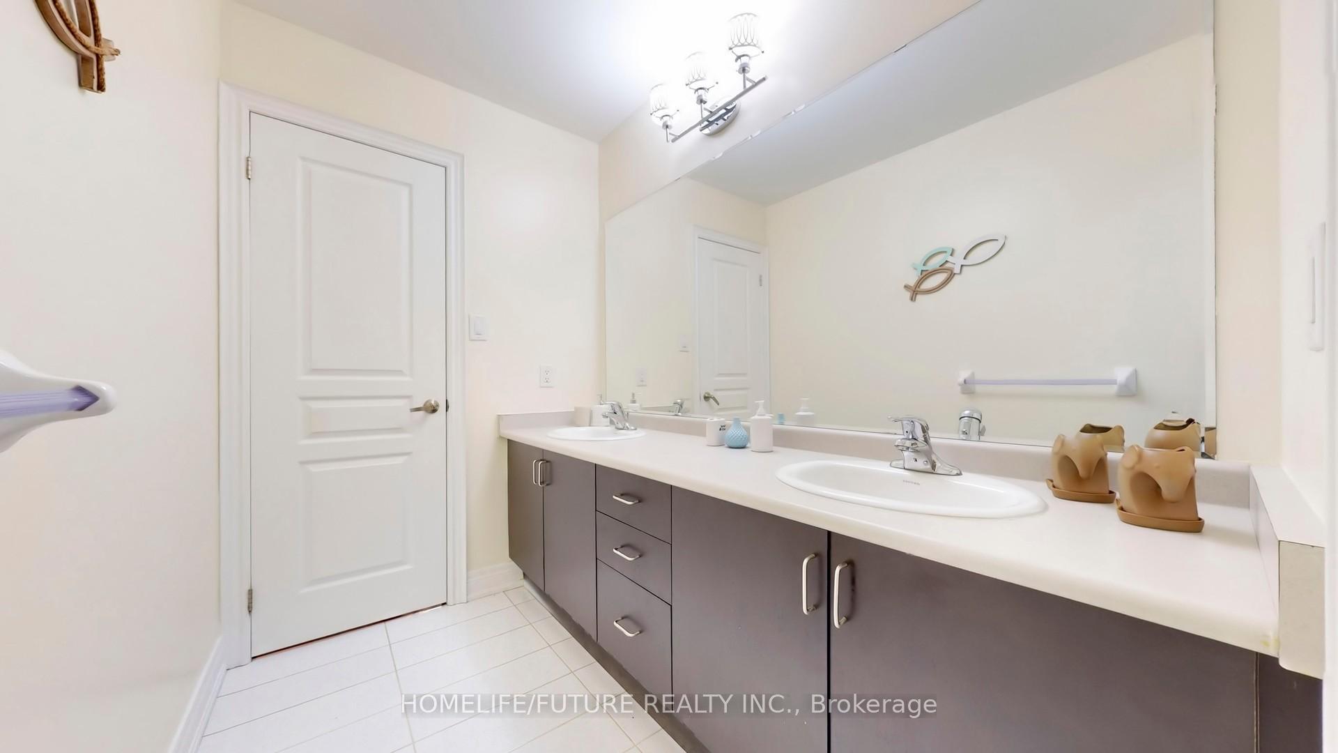 Photo 34 of 9 Beebe Crescent, Markham, Wismer — HOMEH