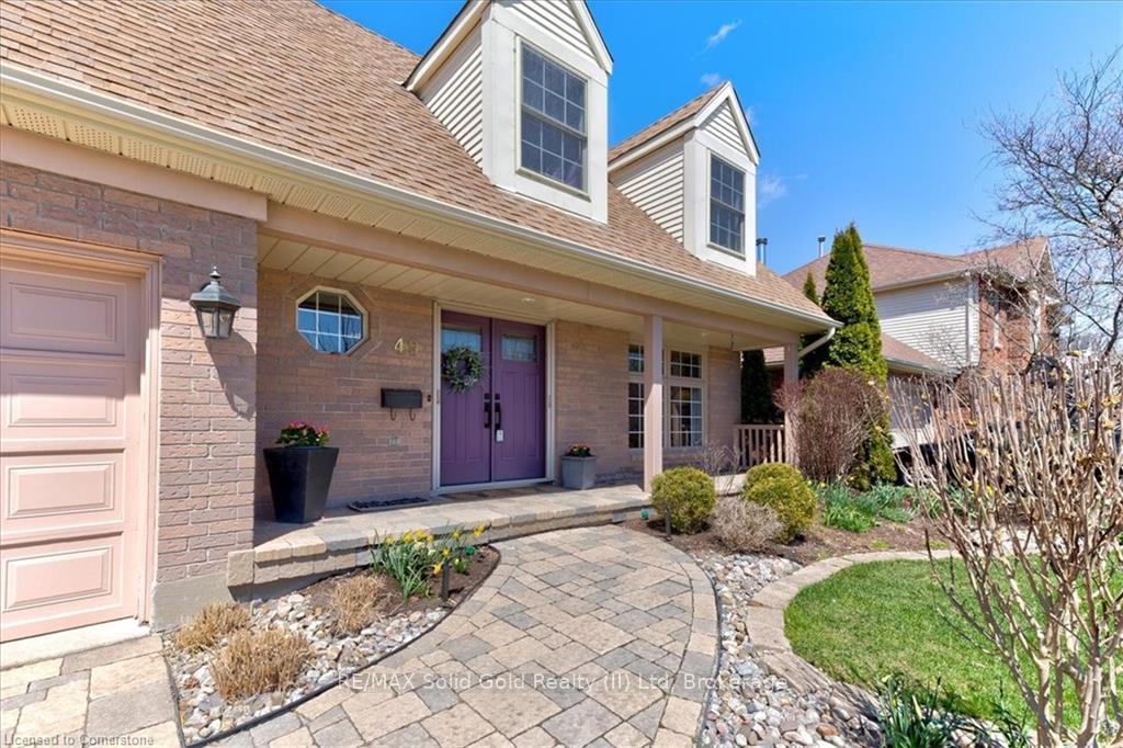 Photo 5 of 49 Manitoulin Crescent, Kitchener — HOMEH
