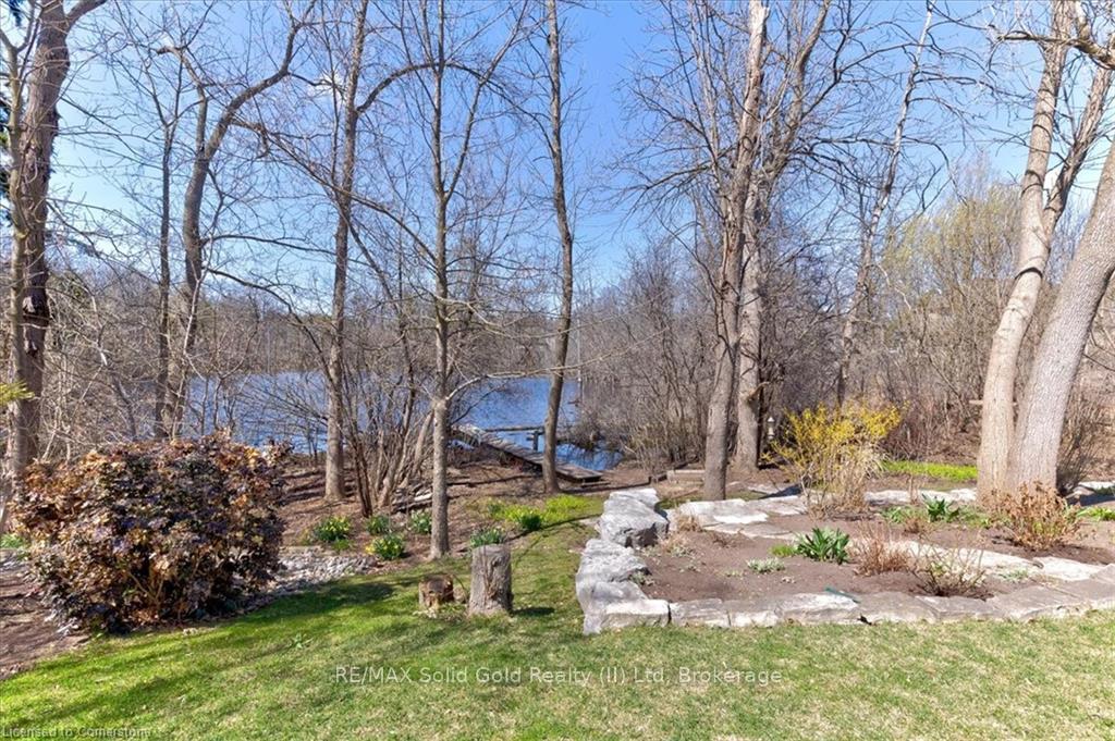 Photo 36 of 49 Manitoulin Crescent, Kitchener — HOMEH