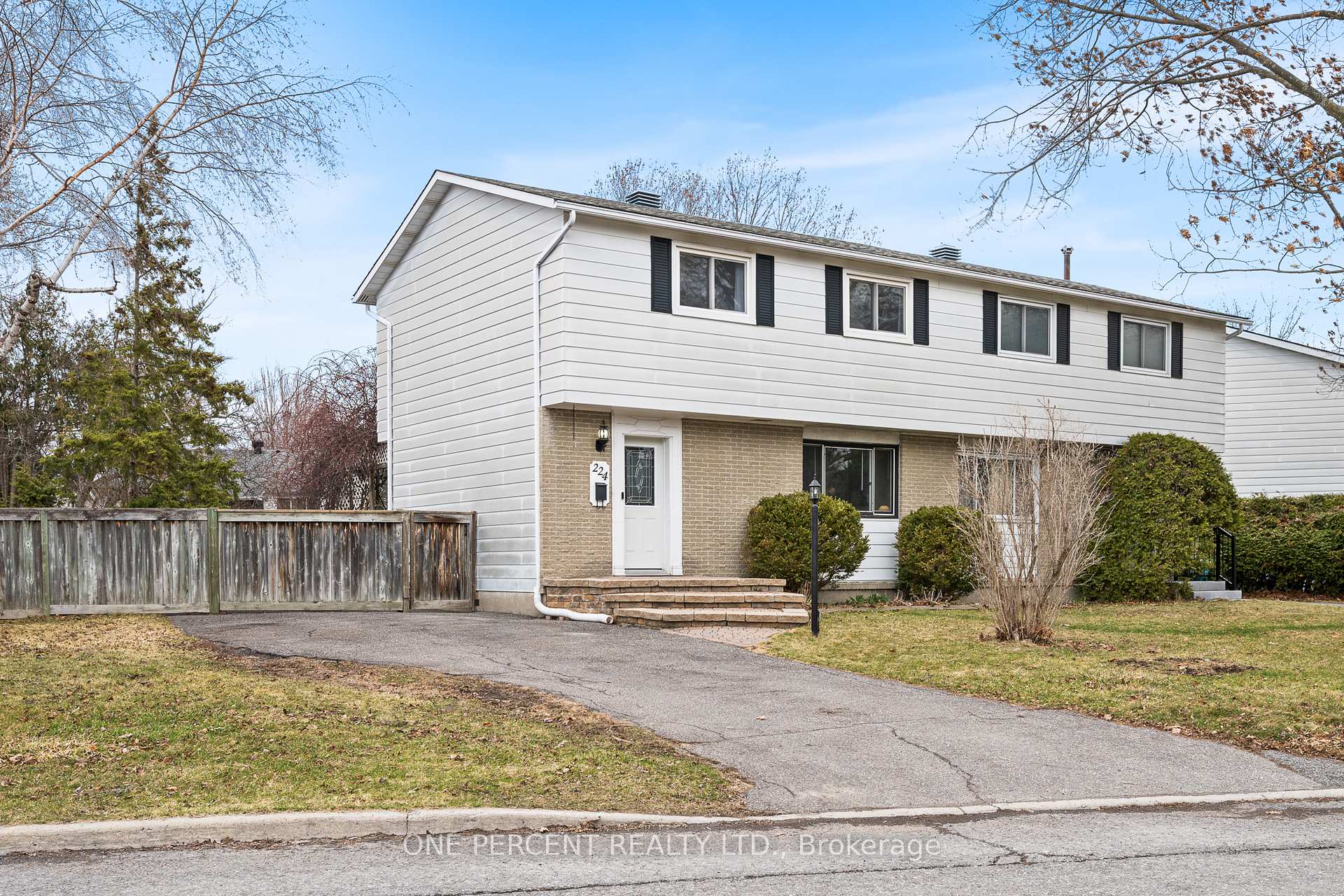 Photo 1 of 224 Old Colony Road, Ottawa, Kanata - Glencairn/Hazeldean — HOMEH