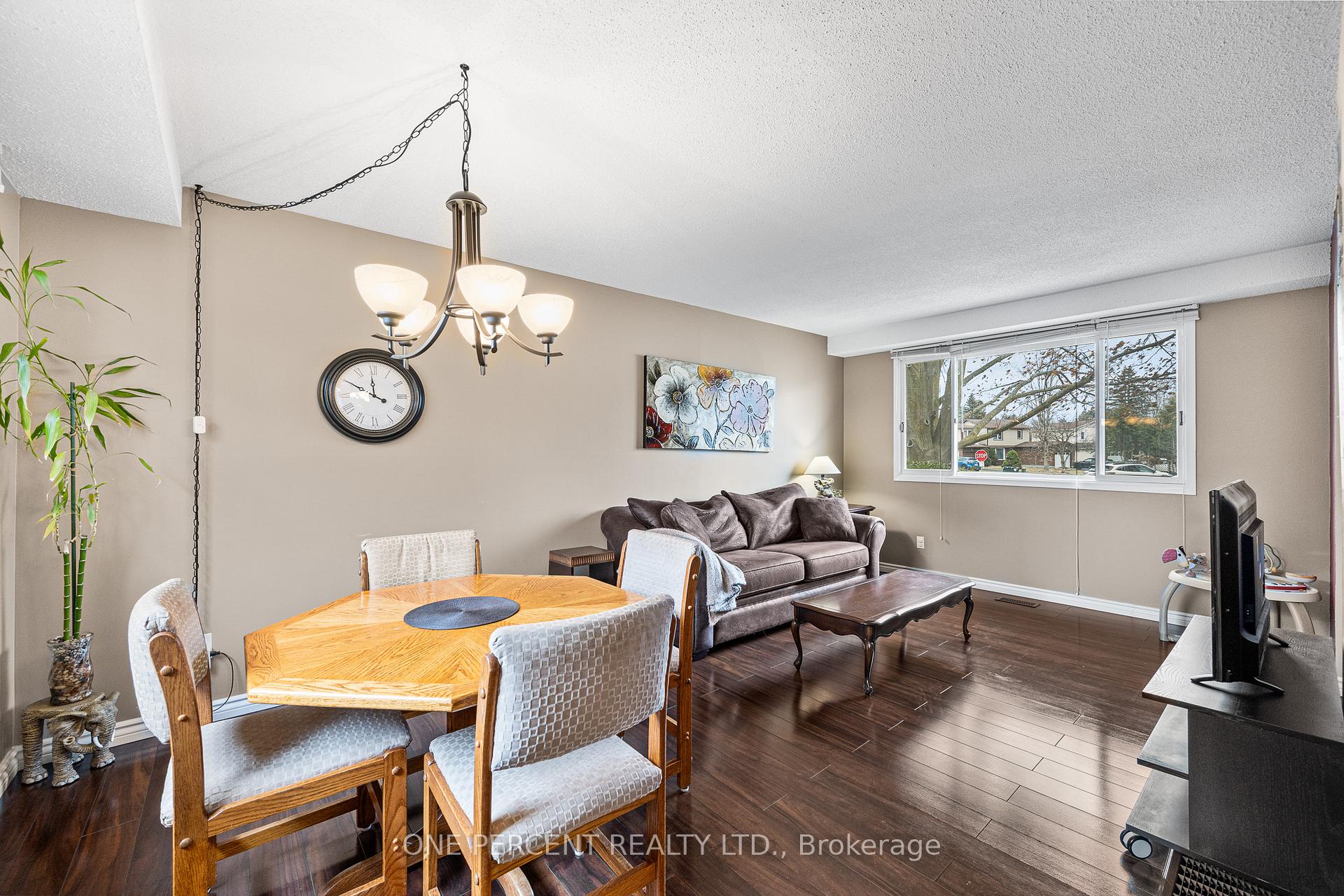 Photo 6 of 224 Old Colony Road, Ottawa, Kanata - Glencairn/Hazeldean — HOMEH