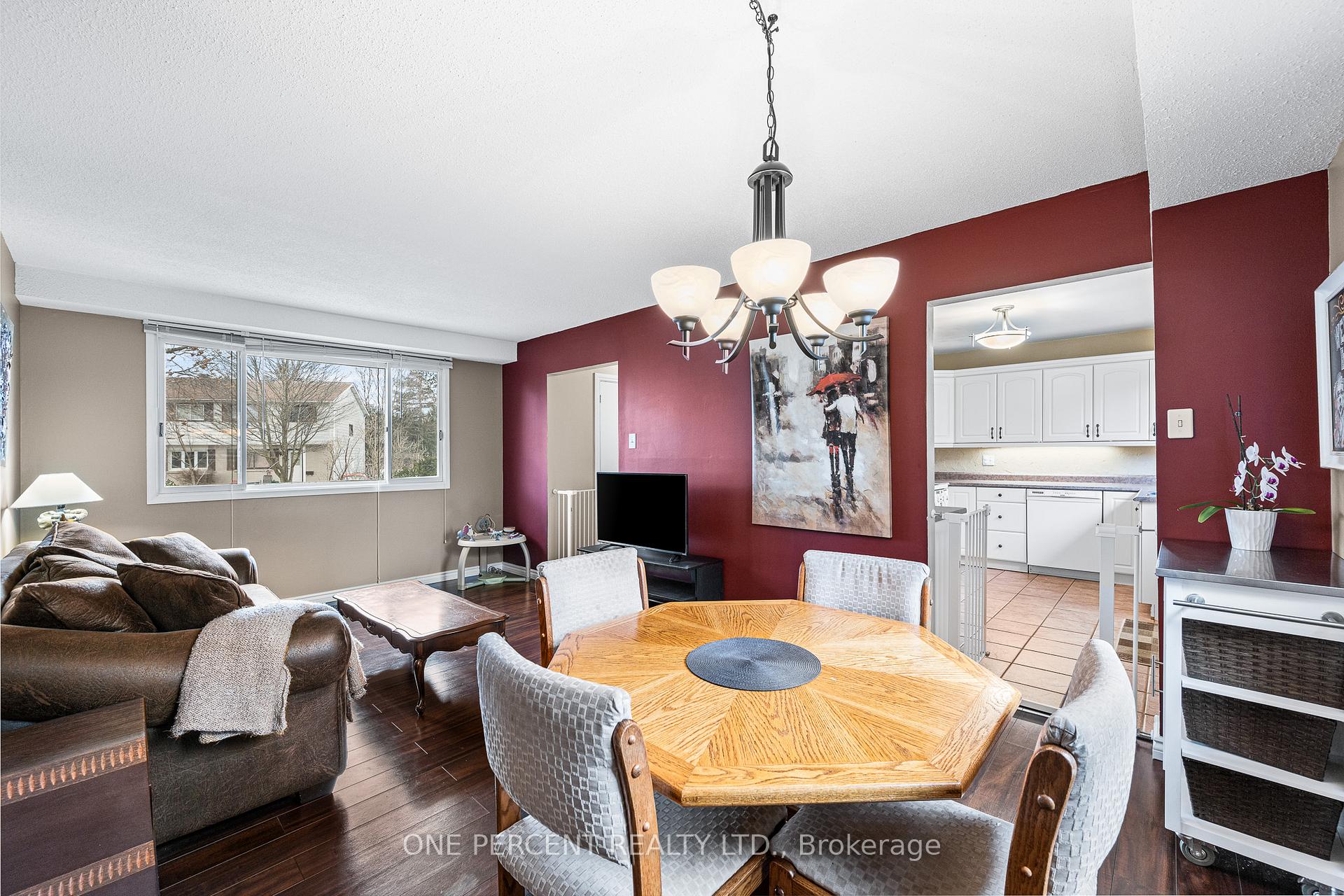 Photo 7 of 224 Old Colony Road, Ottawa, Kanata - Glencairn/Hazeldean — HOMEH