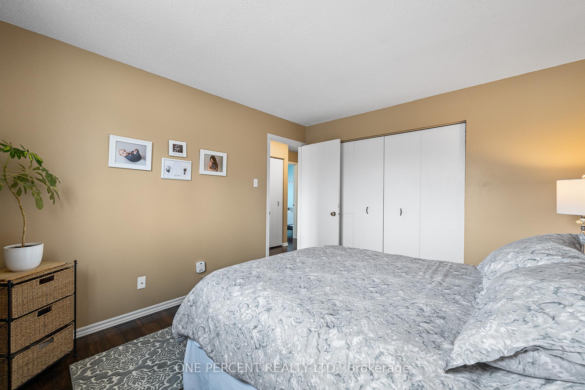 Photo 17 of 224 Old Colony Road, Ottawa, Kanata - Glencairn/Hazeldean — HOMEH