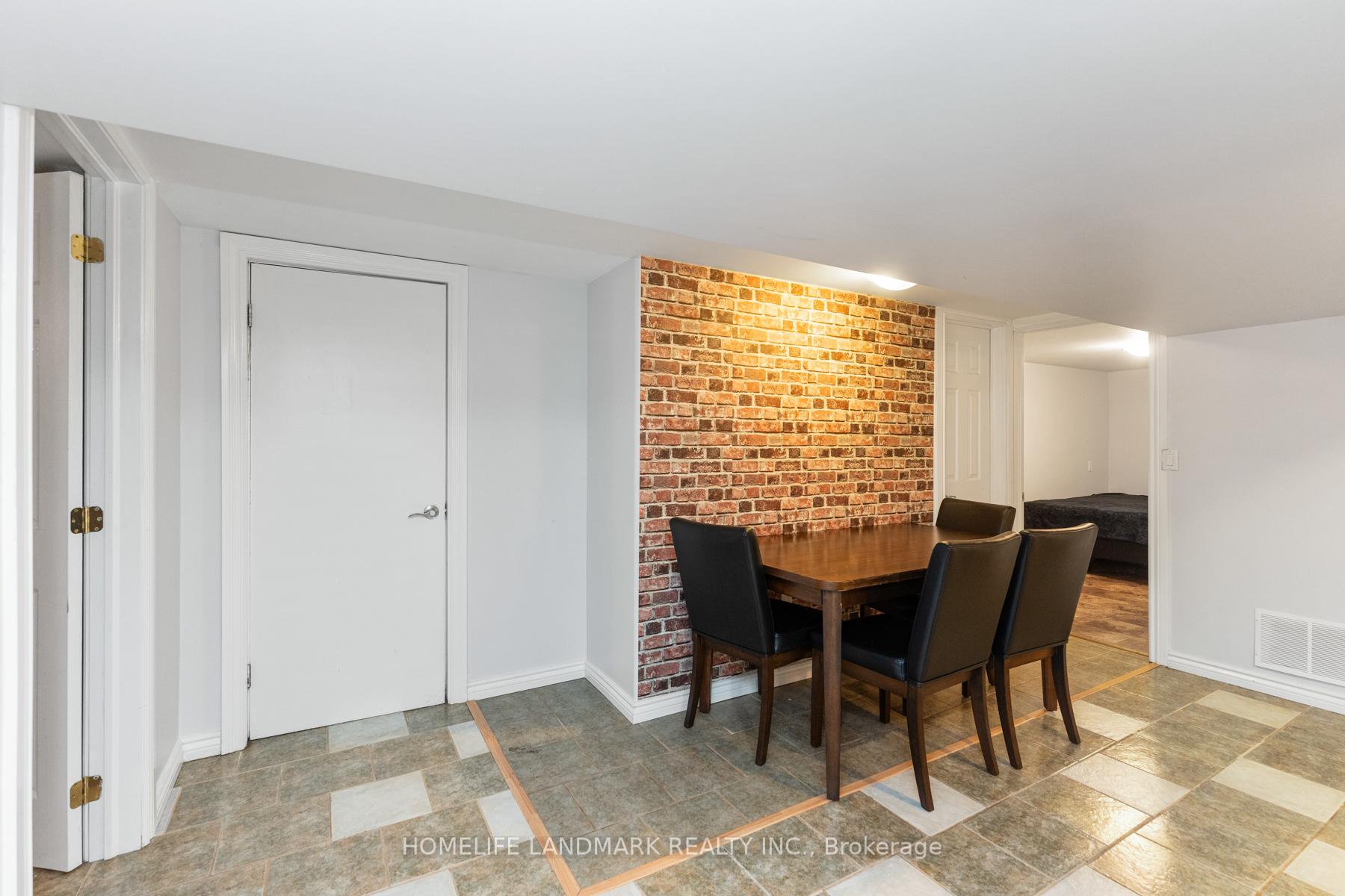 Photo 16 of 55 Cliff Crescent, Kingston, Central City West — HOMEH