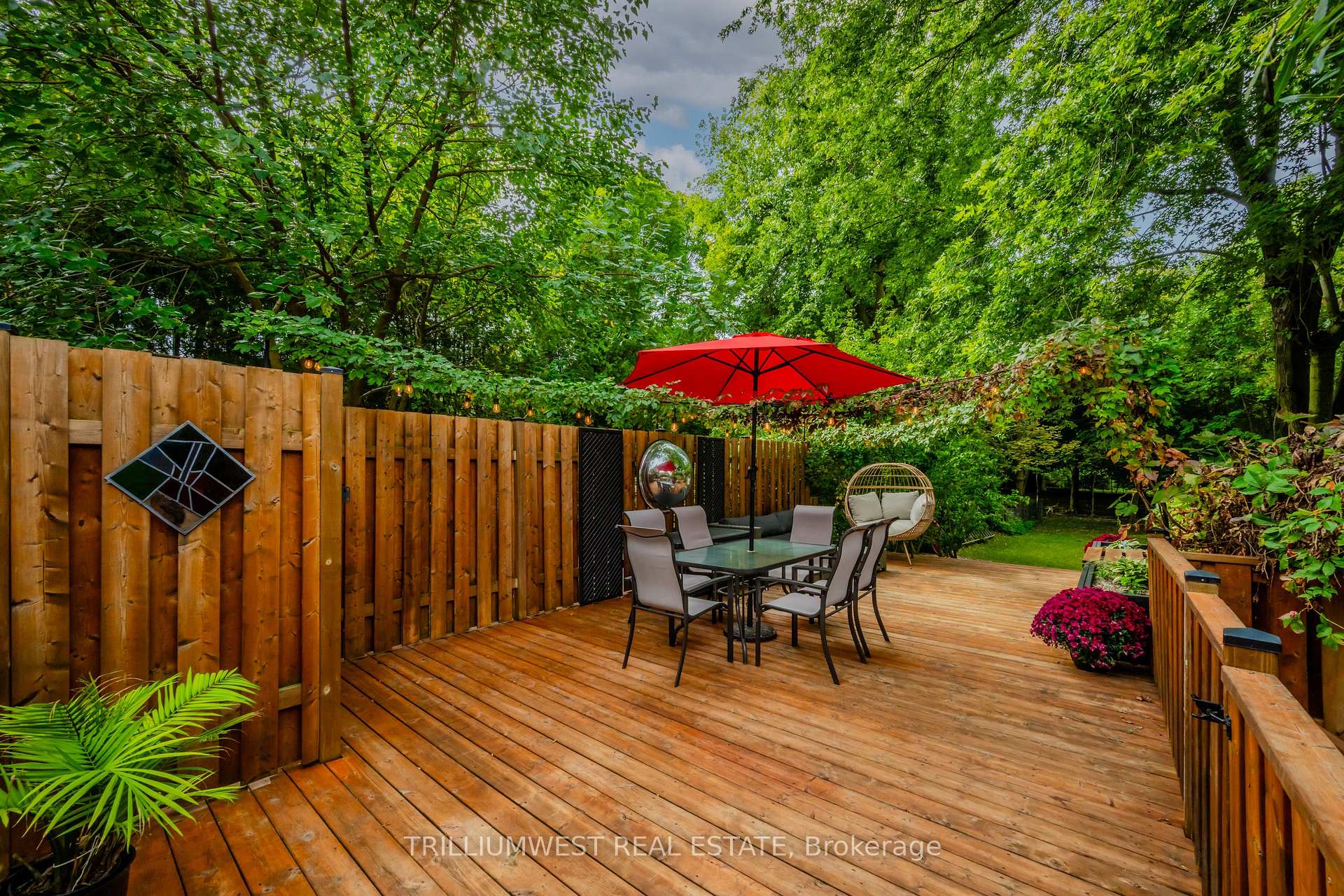 Photo 33 of 15 Ellis Avenue, Kitchener — HOMEH