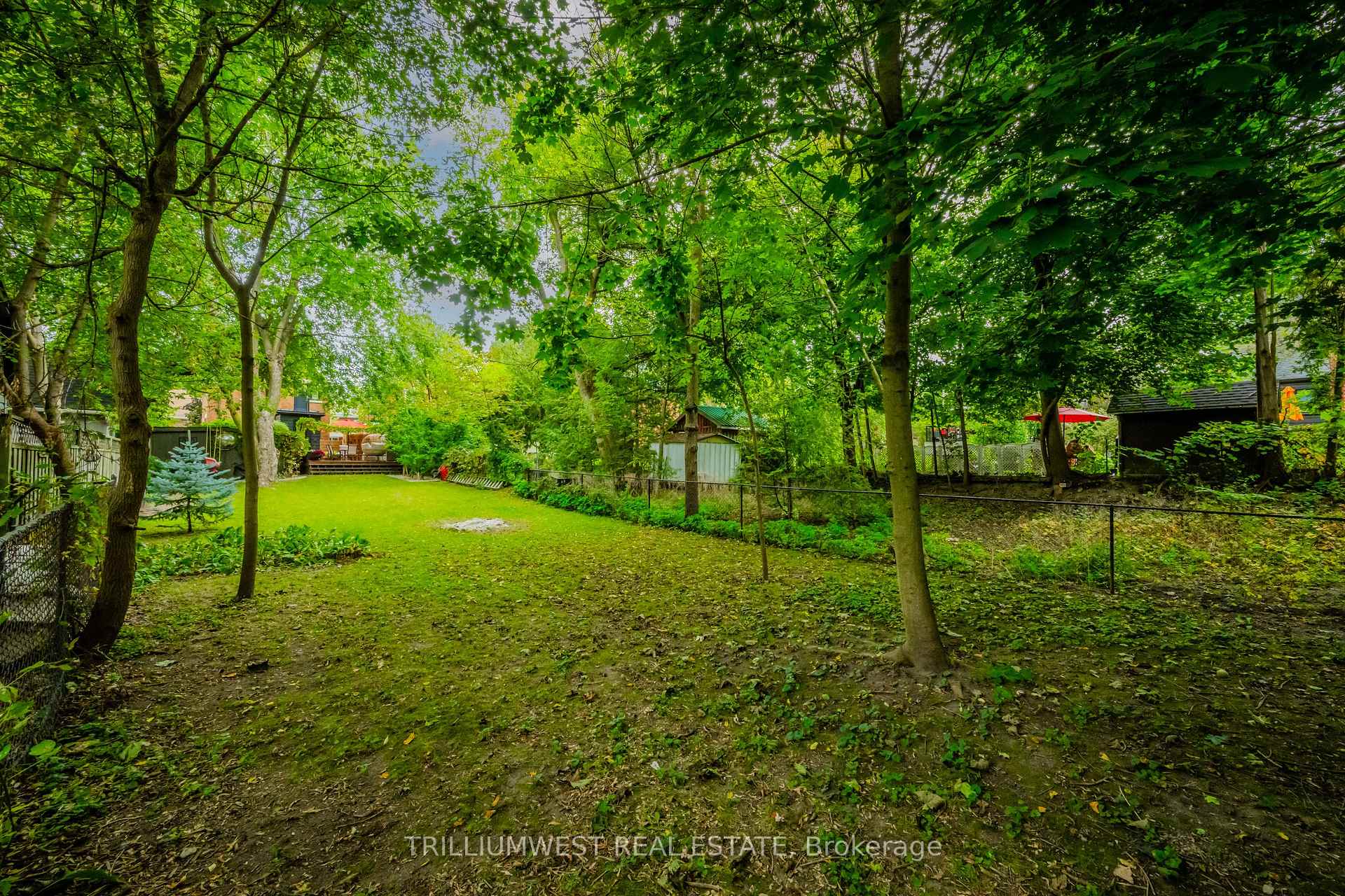 Photo 46 of 15 Ellis Avenue, Kitchener — HOMEH