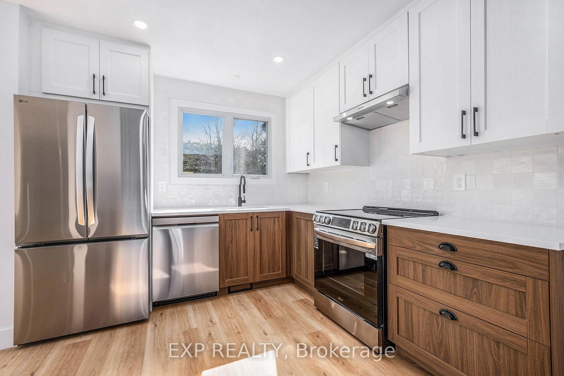 Photo 9 of 39 Nanook Crescent, Ottawa, Kanata - Katimavik — HOMEH