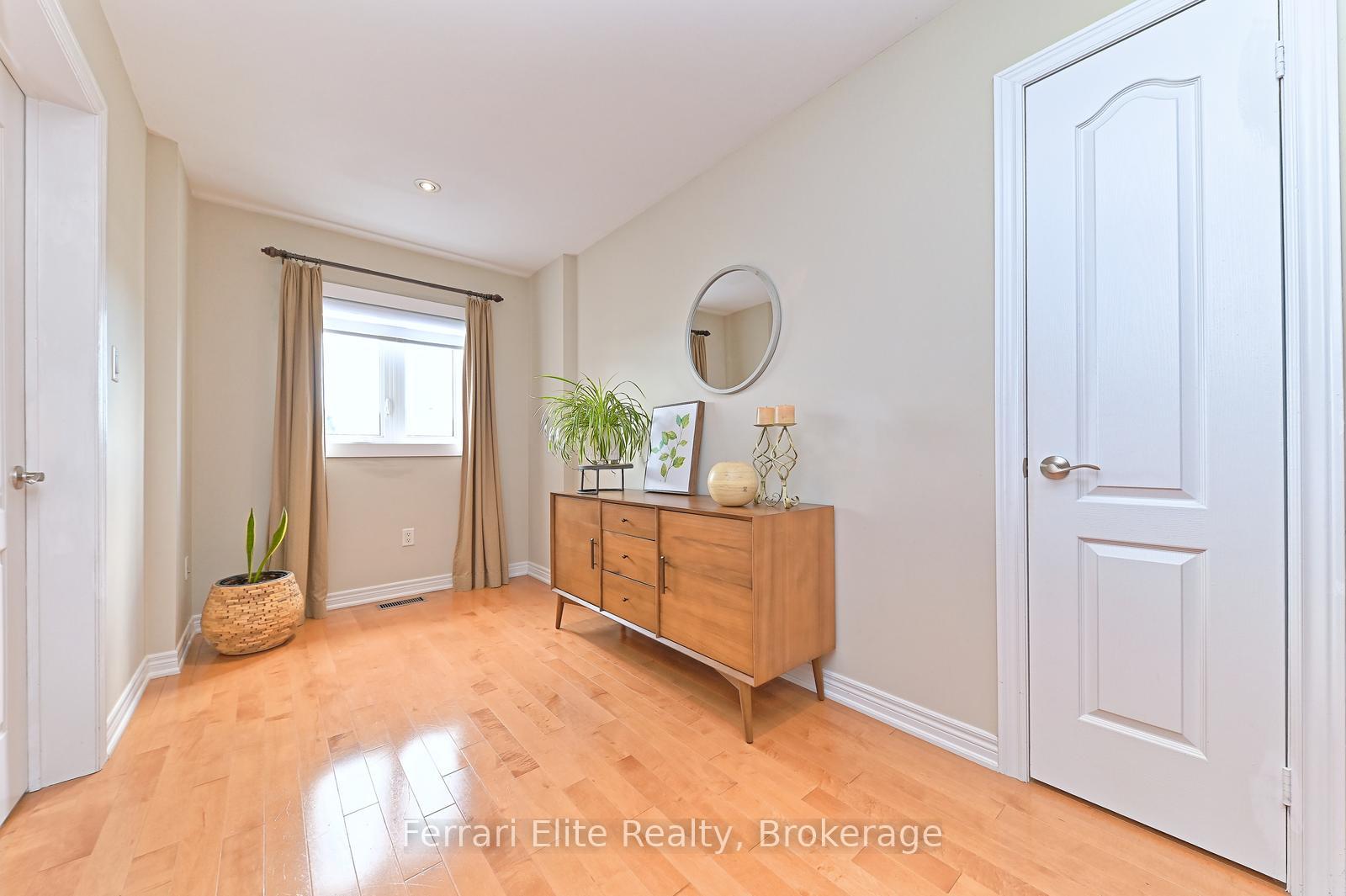 Photo 16 of 16 Amos Court, Markham, Greensborough — HOMEH
