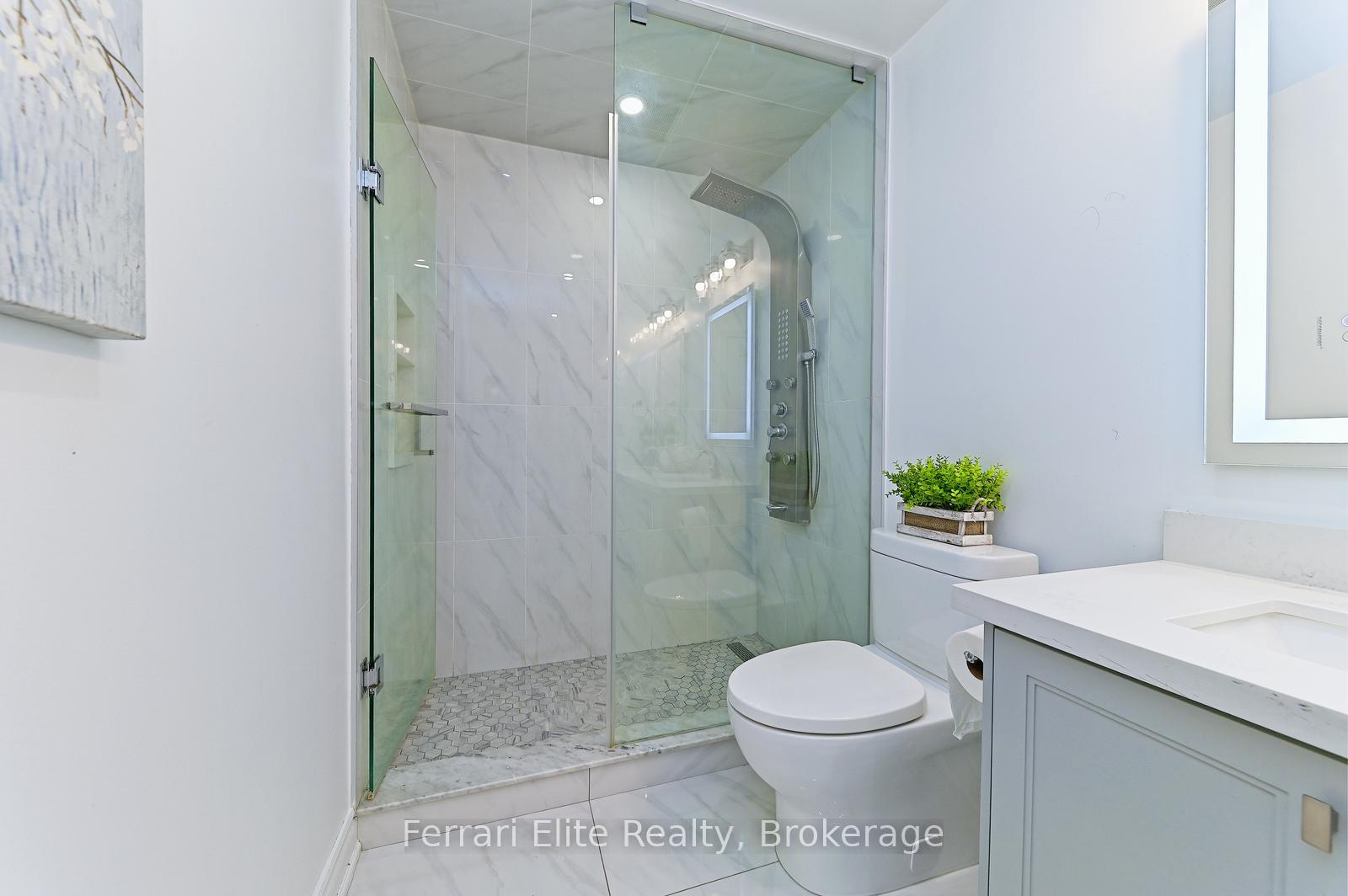 Photo 20 of 16 Amos Court, Markham, Greensborough — HOMEH