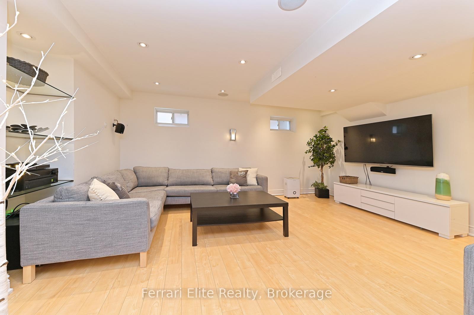 Photo 28 of 16 Amos Court, Markham, Greensborough — HOMEH