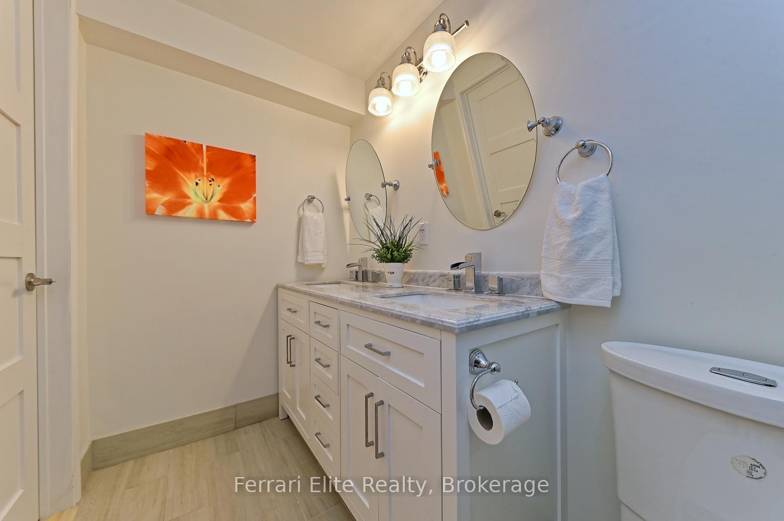 Photo 32 of 16 Amos Court, Markham, Greensborough — HOMEH