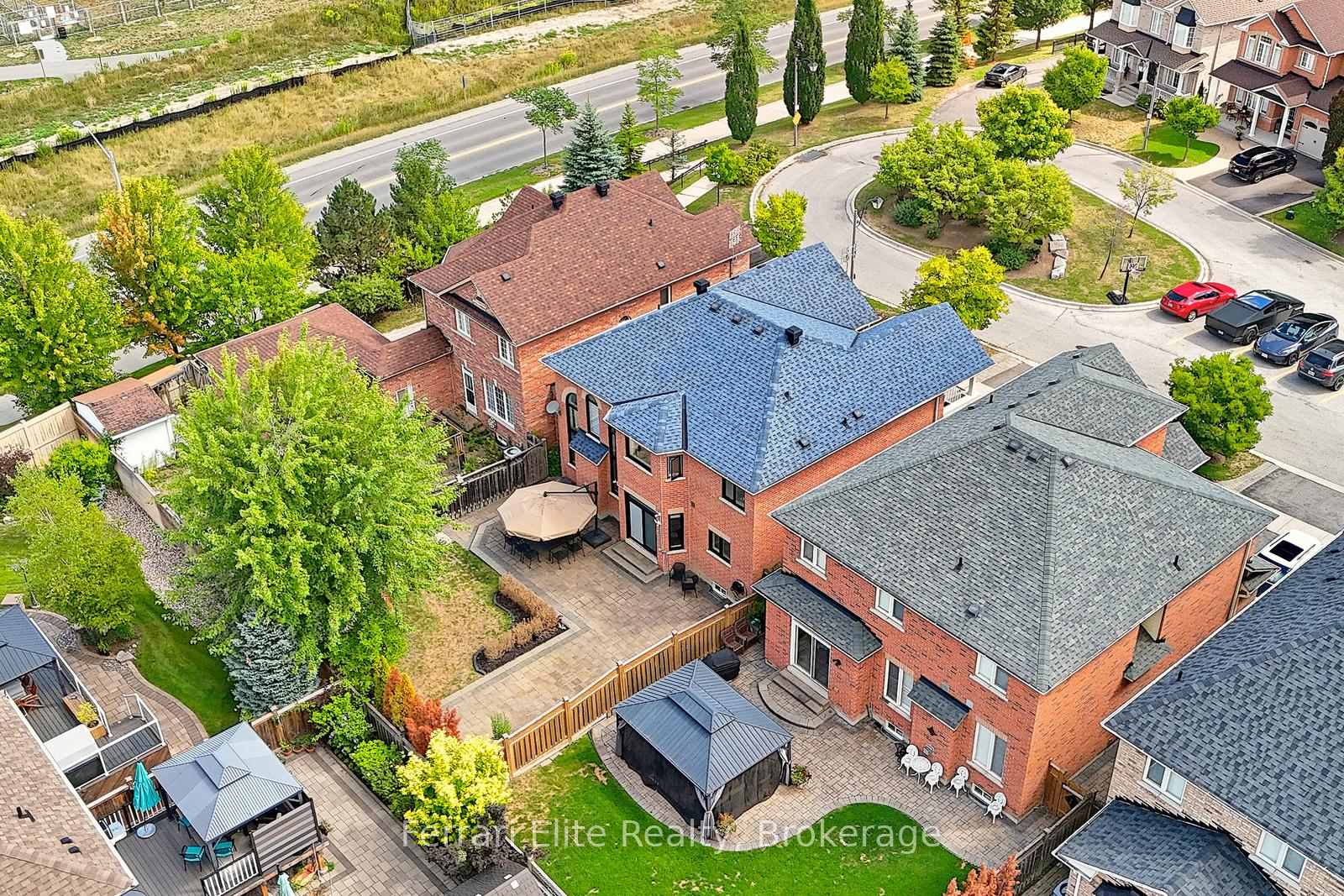 Photo 39 of 16 Amos Court, Markham, Greensborough — HOMEH