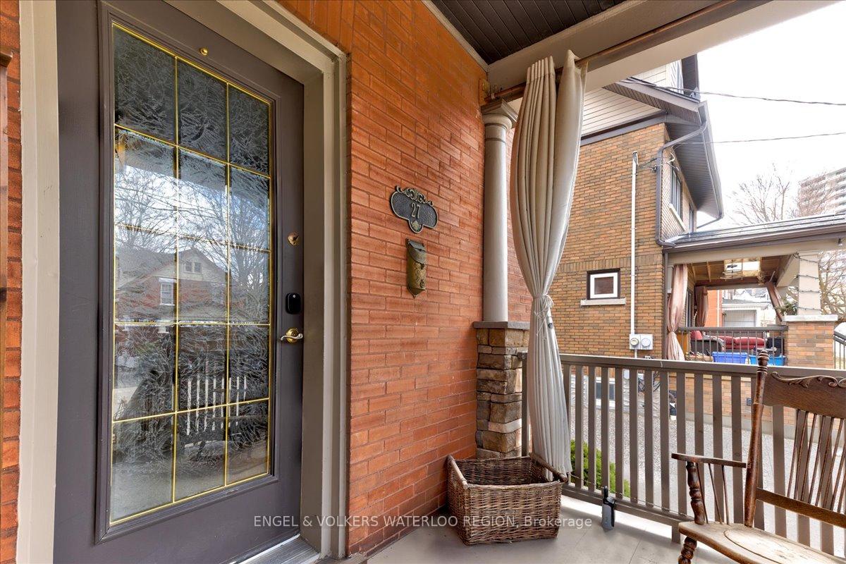 Photo 4 of 27 Shanley Street, Kitchener — HOMEH